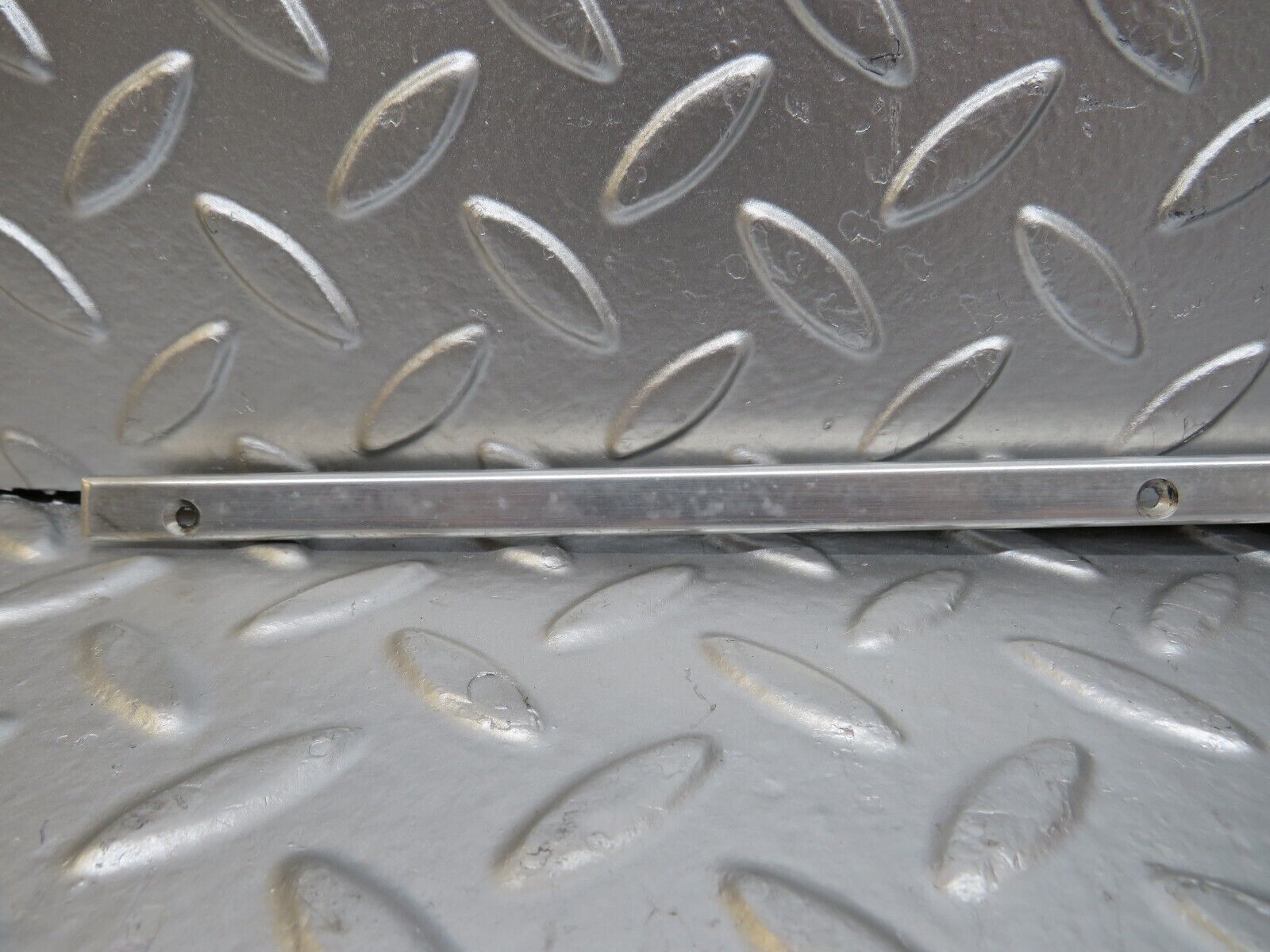 25804 Mercedes-Benz W124 280E Sunroof Chrome Trim