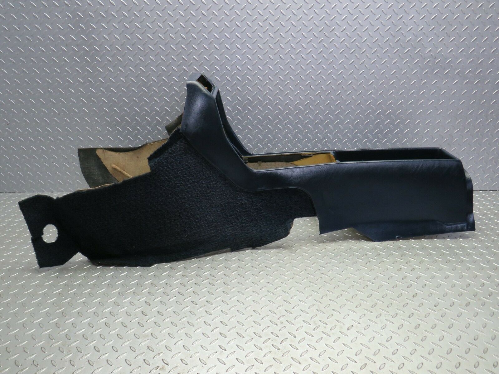 22933 Mercedes-Benz C123 230CE Coupe Centre Console Blue