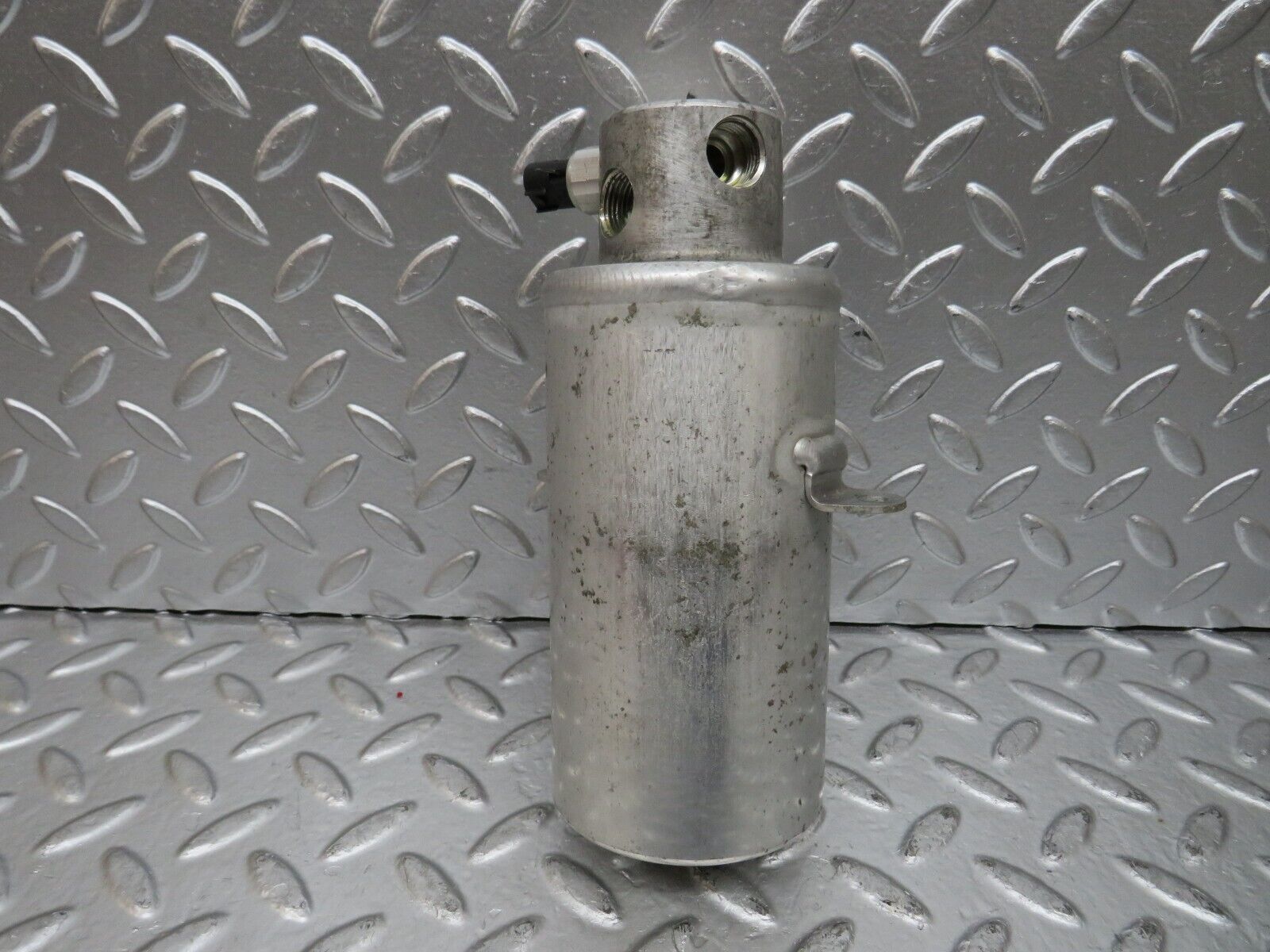 24890 Mercedes-Benz W140 S320 Air Conditioning Air Dryer