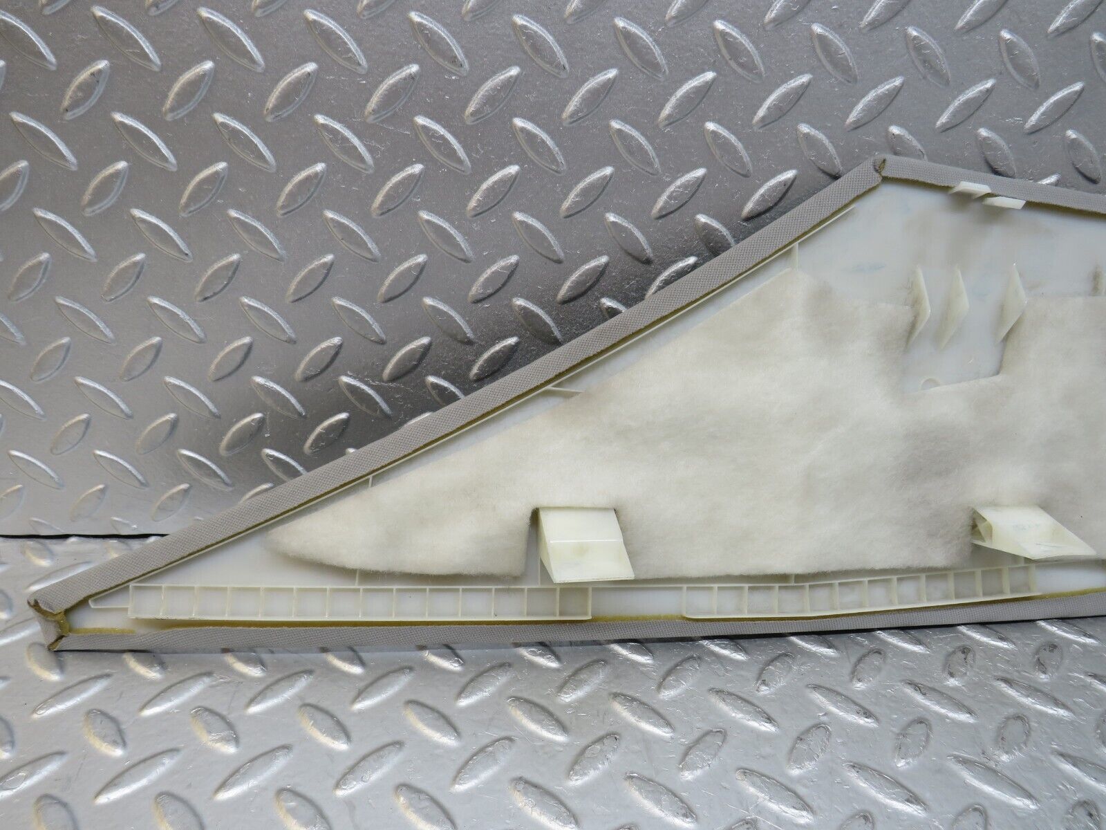 35208 Mercedes-Benz W221 C Pillar Interior Trim Left Side 2216903925