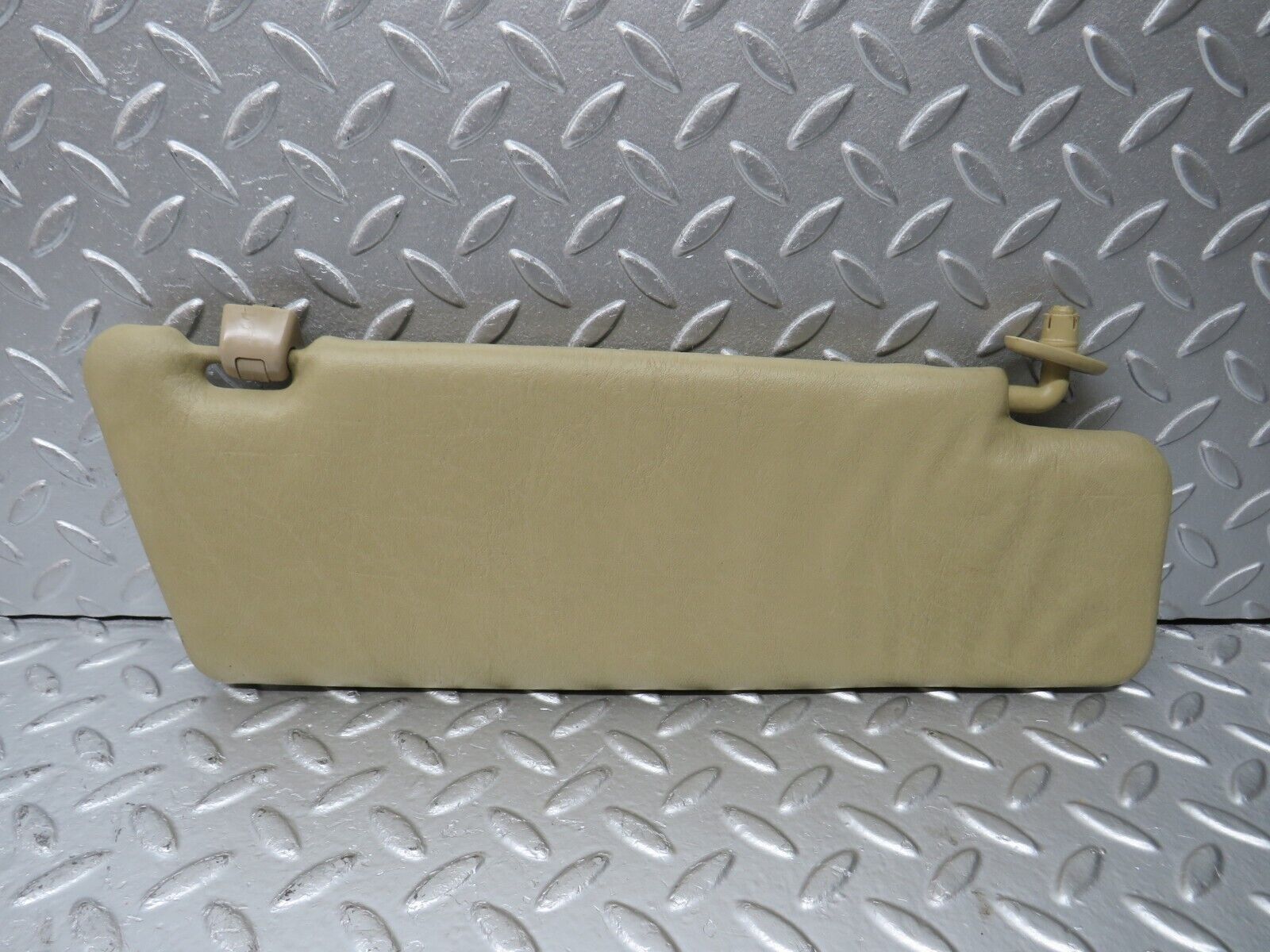 33944 Mercedes-Benz W124 260E Sun Visor Right Side Beige