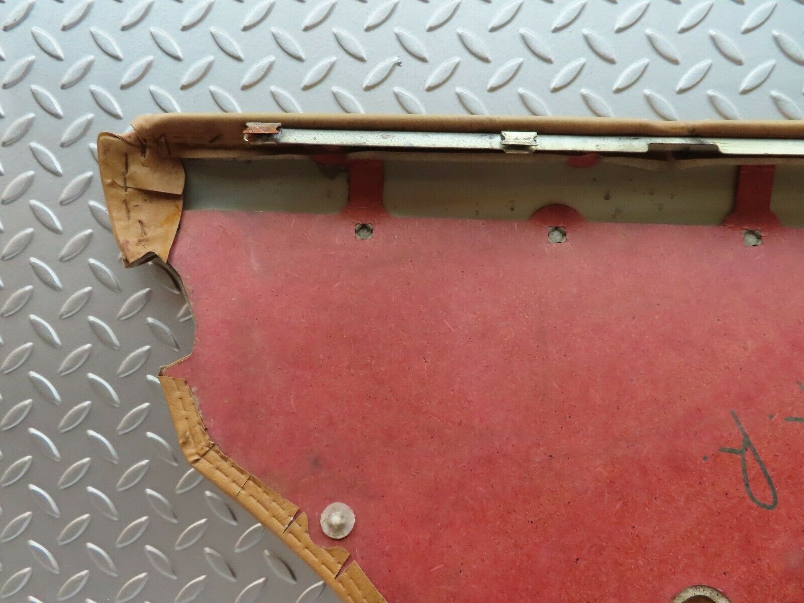 3814 Mercedes-Benz S123 200T Wagon Rear Right Door Card Palomino