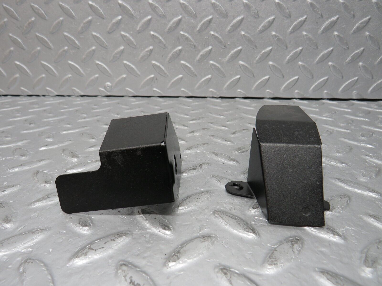 38662 Mercedes-Benz R129 280SL Coupe Steering Box Joint Cover