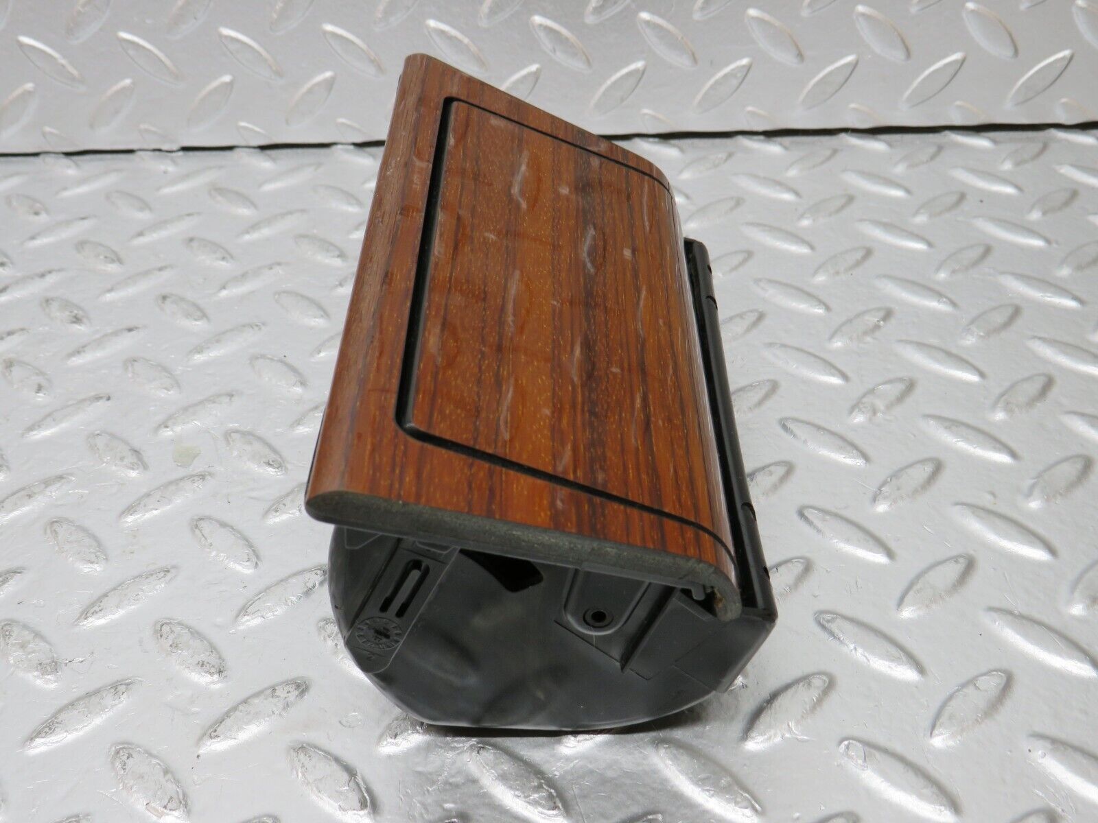 31310 Mercedes-Benz S124 220TE Wagon Centre Console Ashtray Wood Finish