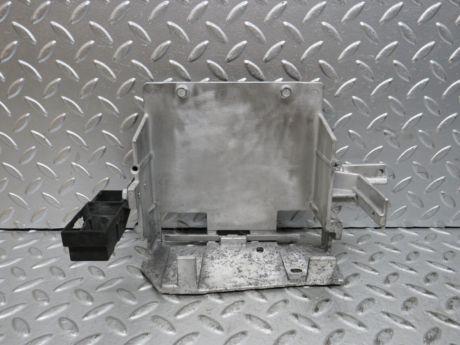 29051 Mercedes-Benz C124 320CE Engine Control Unit Tray Bracket 1245404973