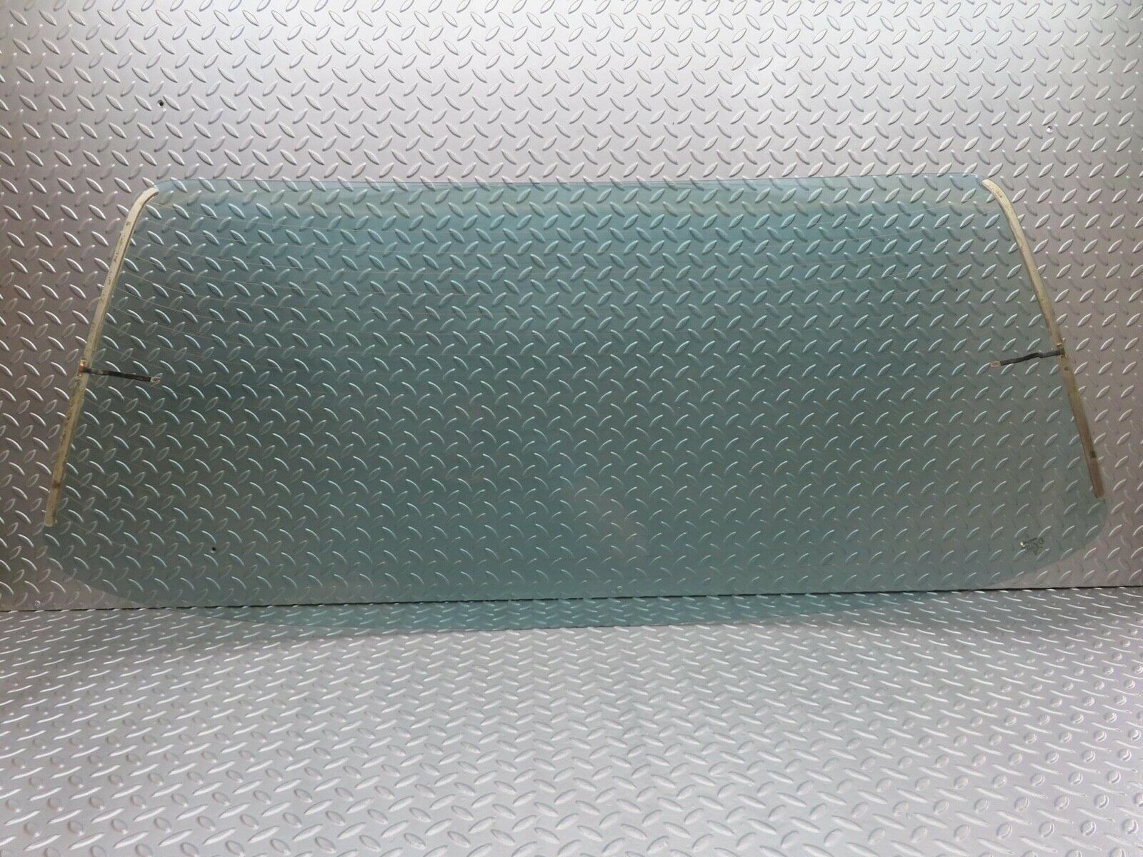 15935 Mercedes-Benz W123 280E Rear Heated Windscreen Glass