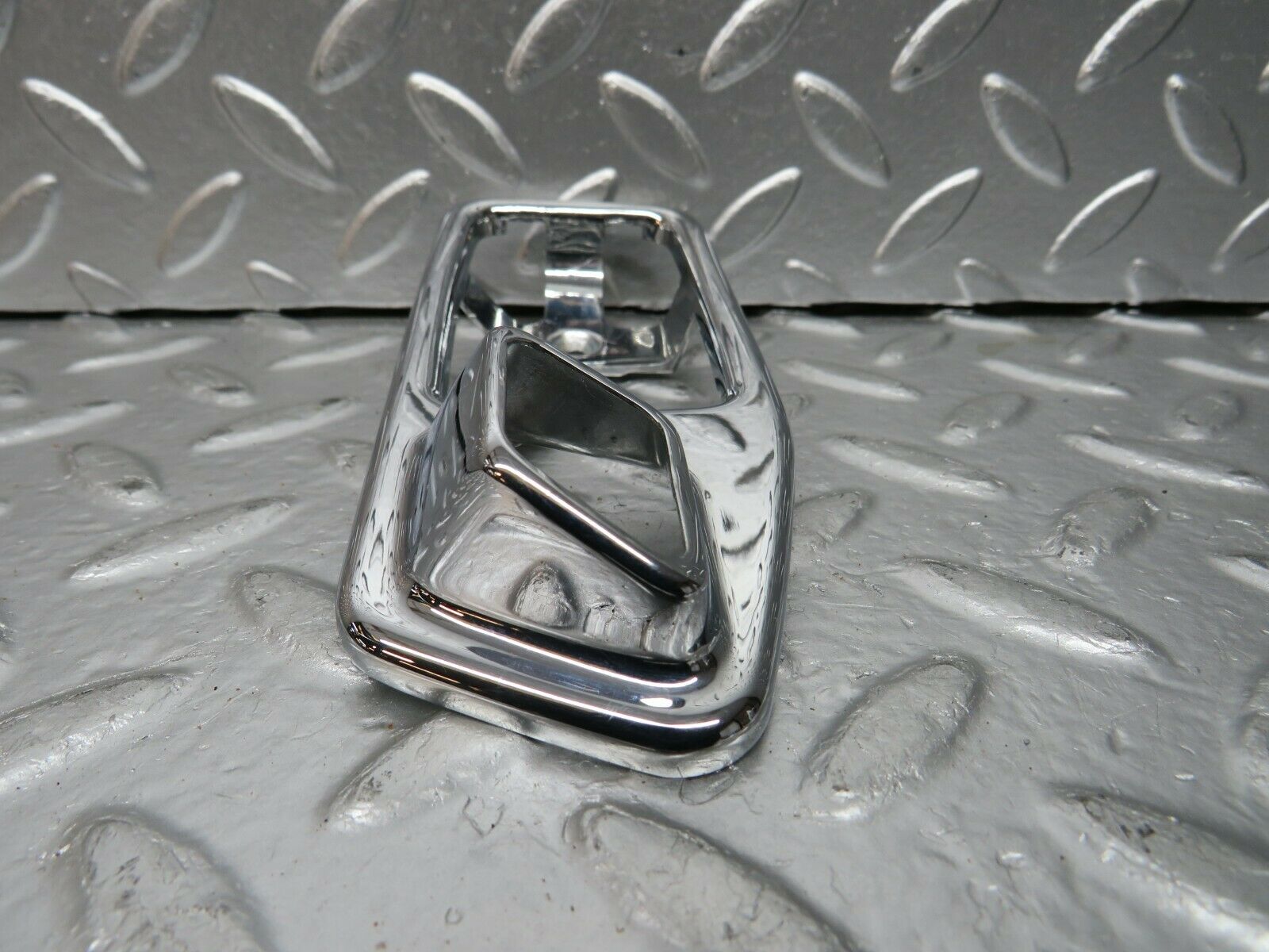 23965 Mercedes-Benz W123 280E Chrome Frame For Door Opener Left 1167660111