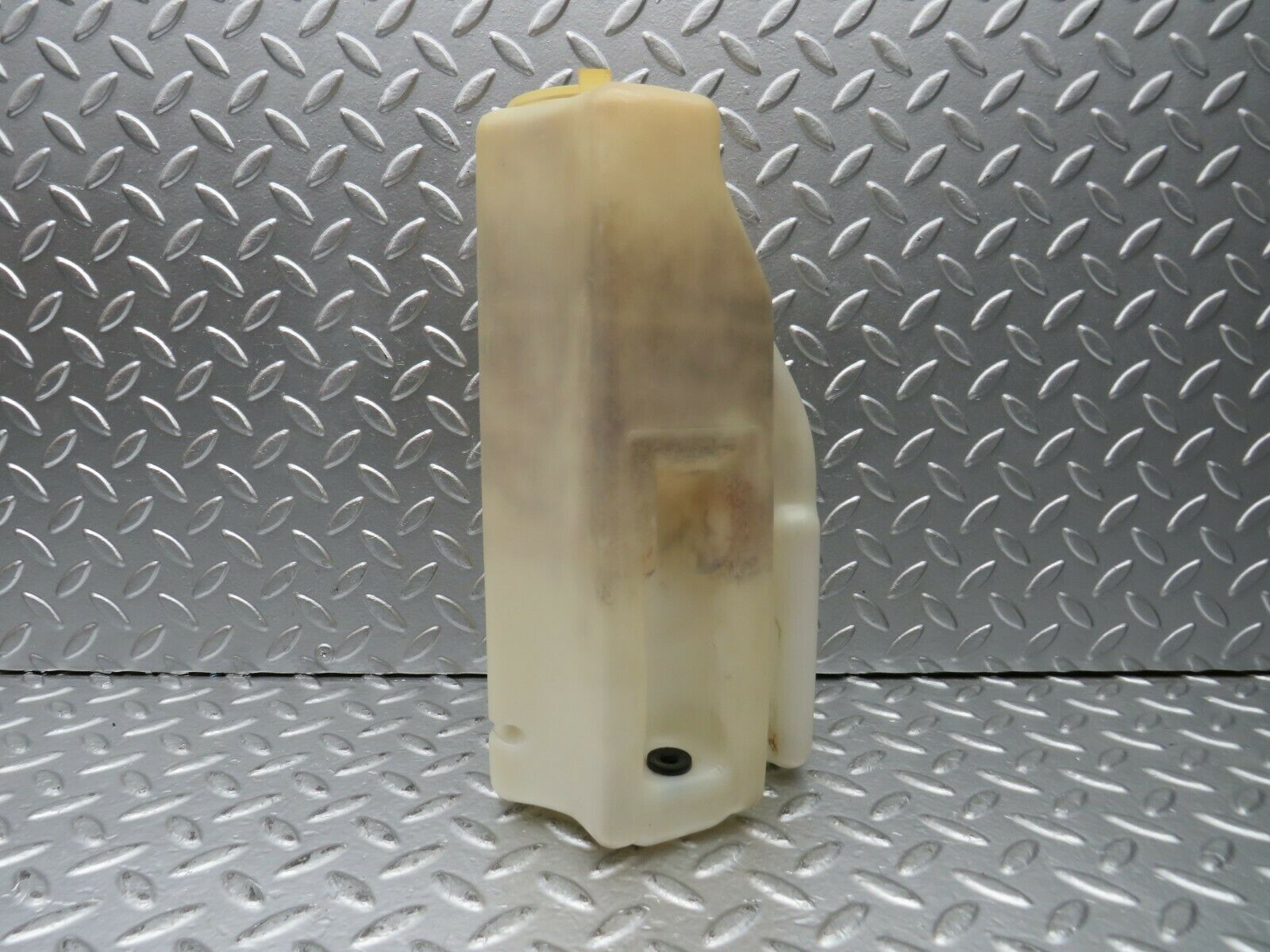 23030 Mercedes-Benz C123 230CE Windscreen Washer Reservoir Tank 1238690720