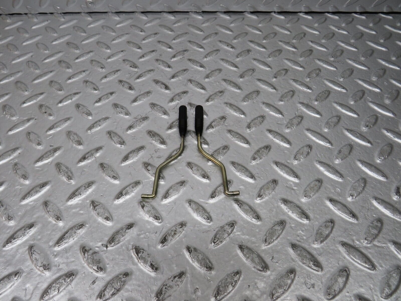 27180 Mercedes-Benz W123 280E Front Door Lock Knob Pair