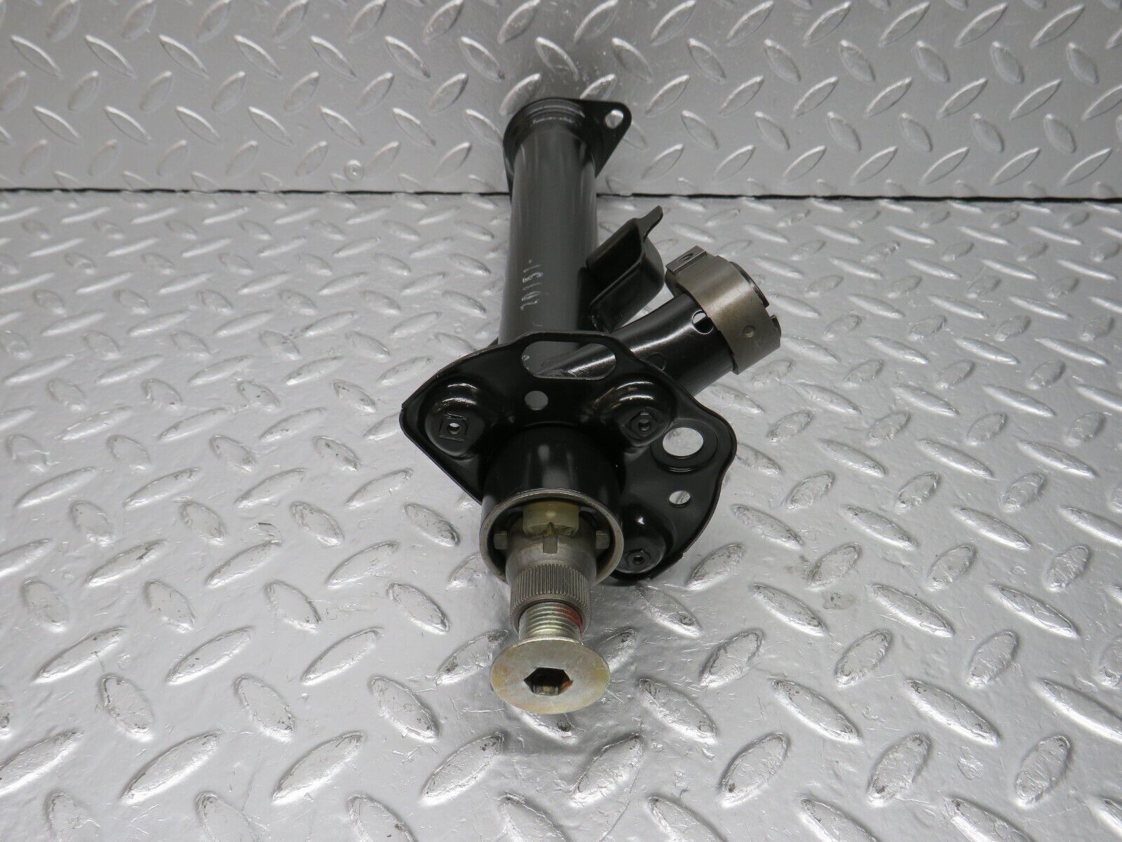 33784 Mercedes-Benz W201 190E 2.0L Steering Column