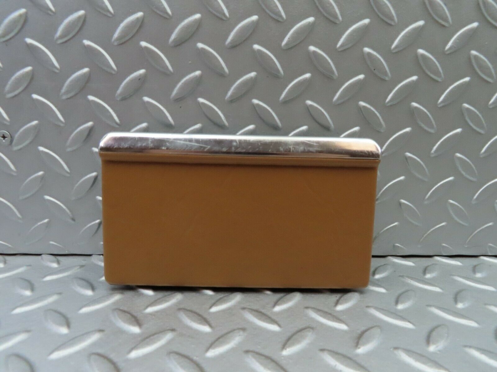 6086 Mercedes-Benz W126 380SE Rear Door Ashtray Palomino