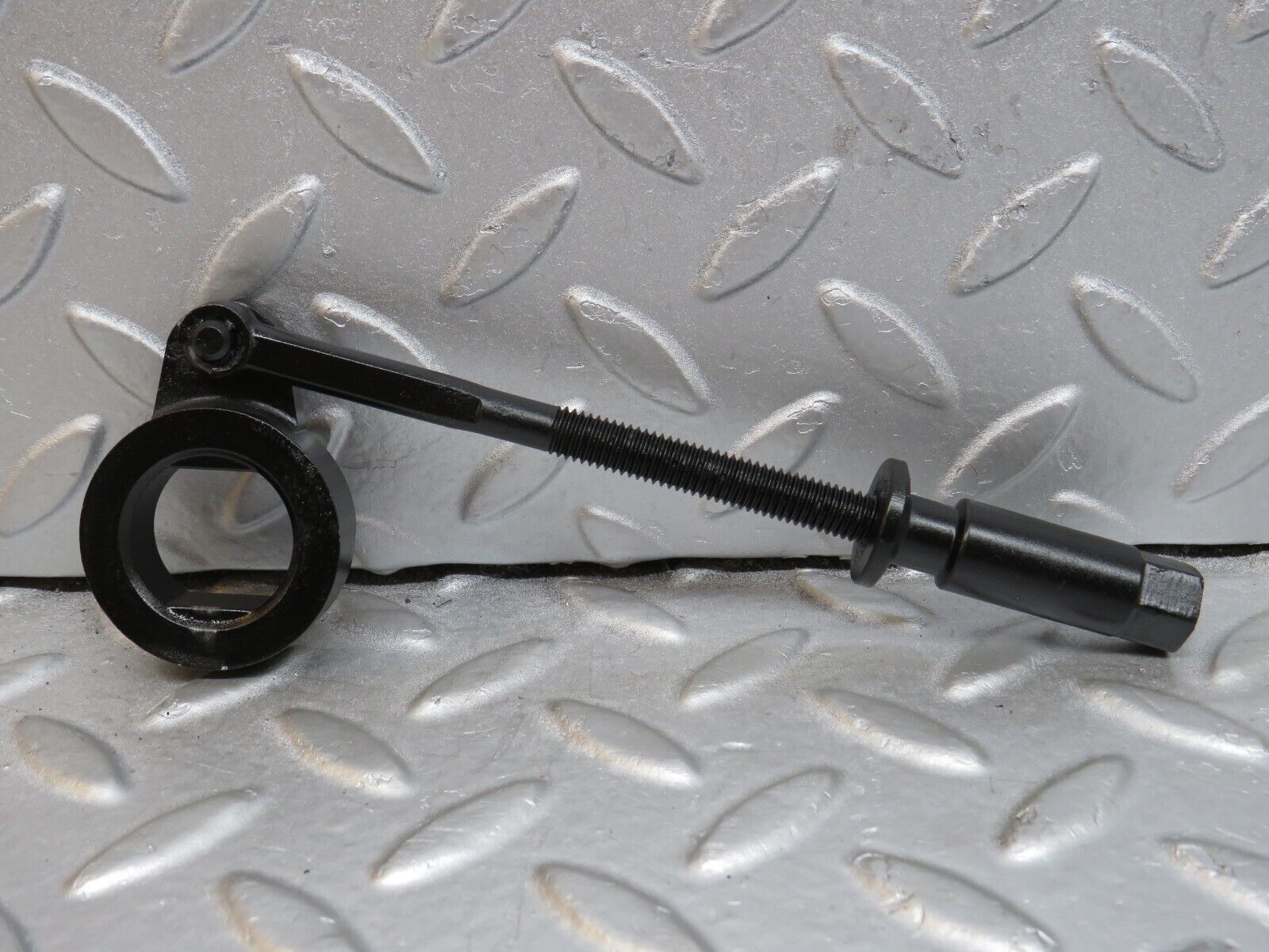 38117 Mercedes-Benz A124 320E Cabriolet Alternator Generator Tensioner