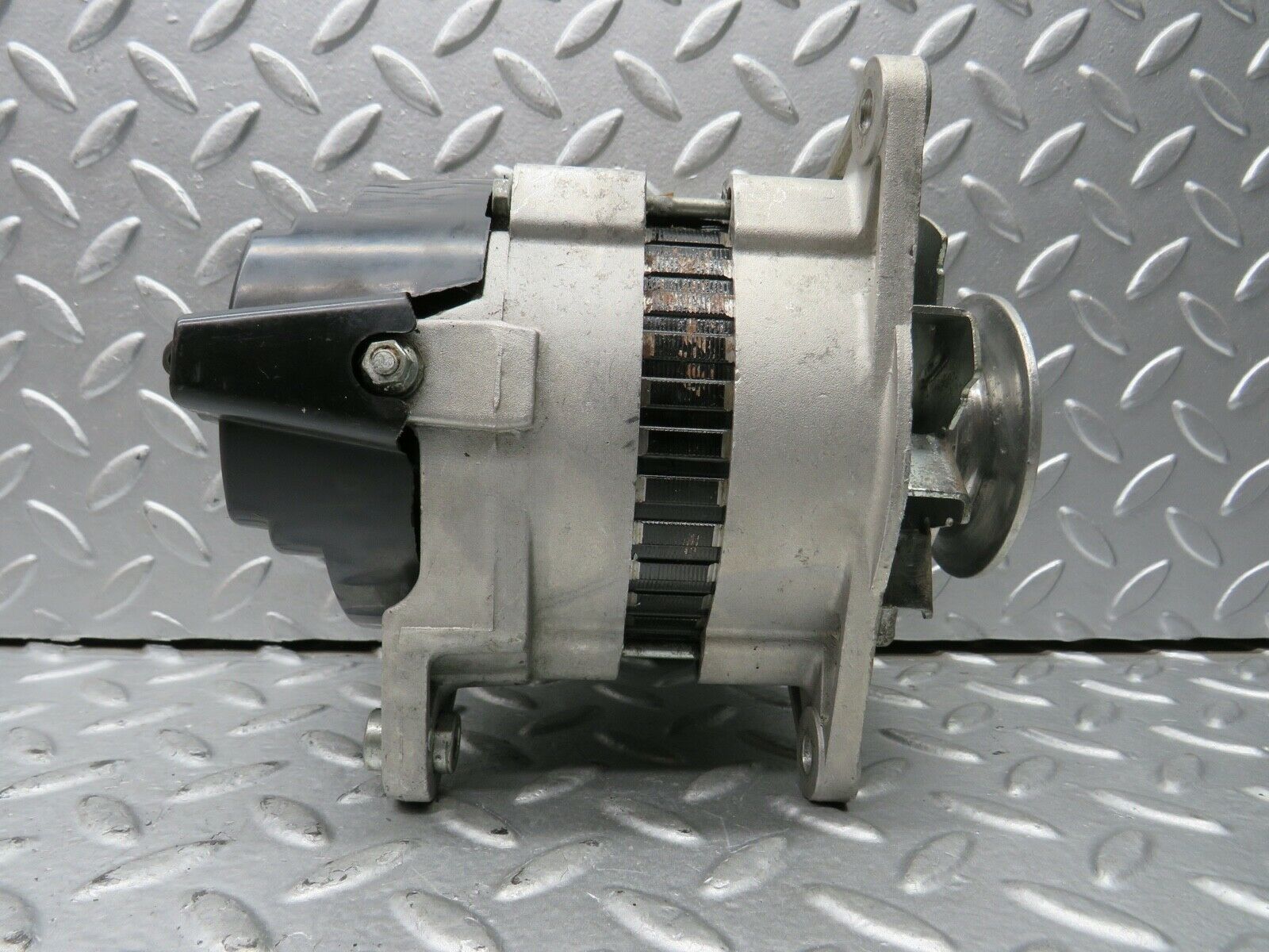21929 Mercedes-Benz Alternator Generator 400490