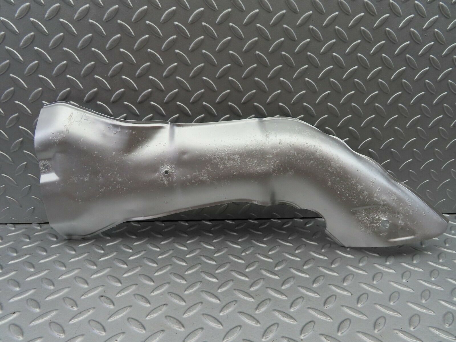 6257 Mercedes-Benz W126 380SE Exhaust Heat Shield