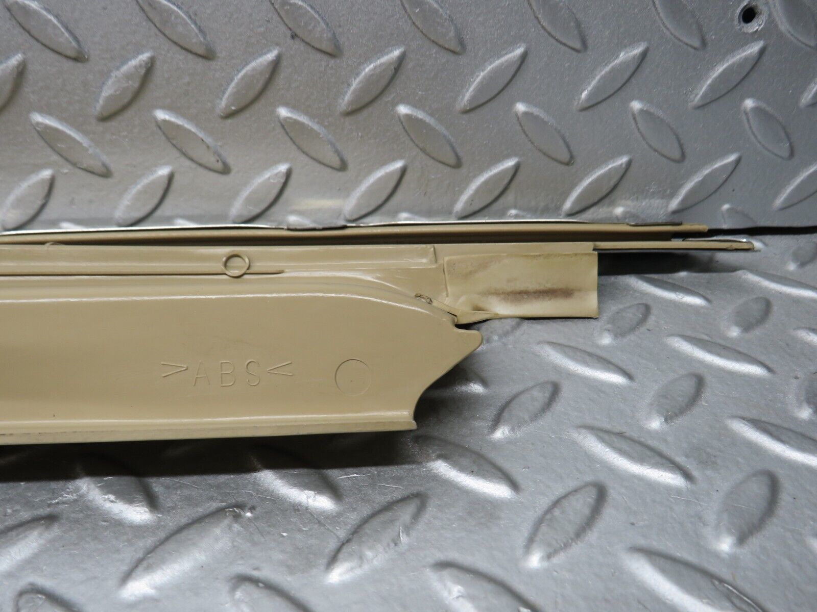 38236 Mercedes-Benz R129 280SL Coupe Right Door Sill Beige 1296800435