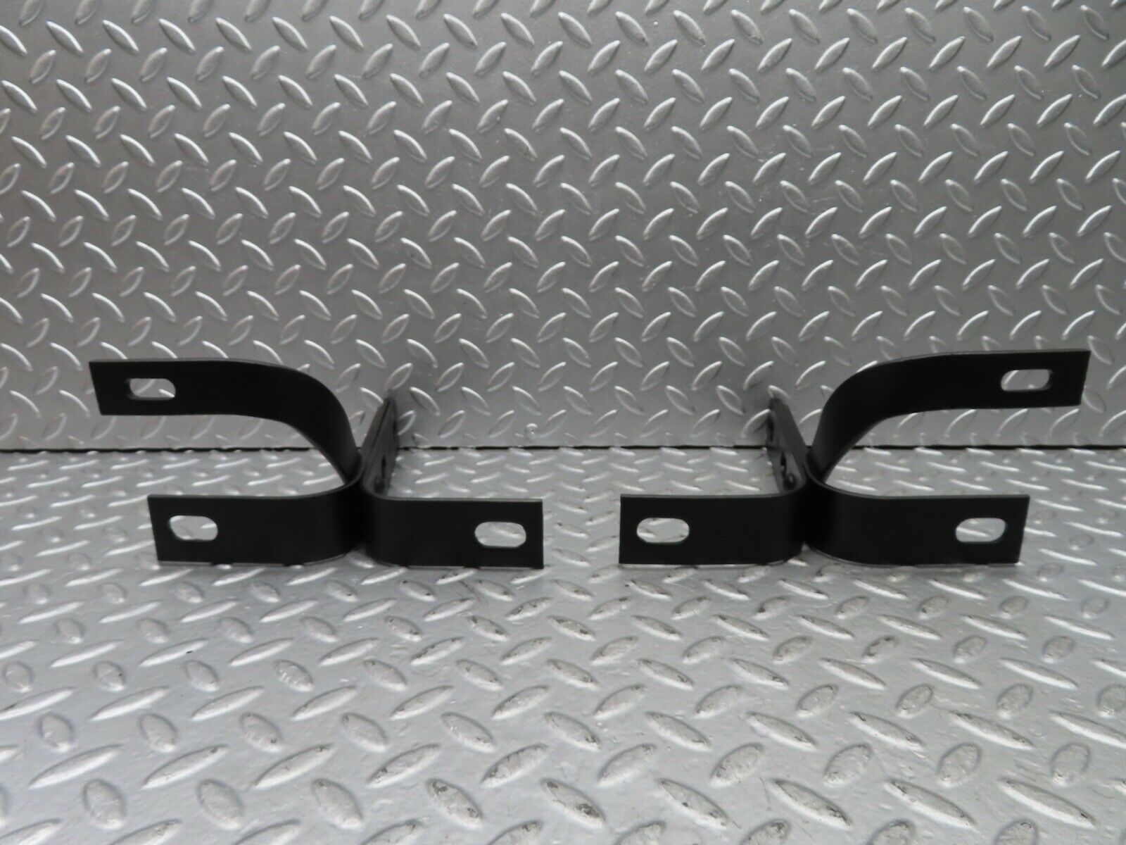 21025 Mercedes-Benz W114 250CE Coupe Front Bumper Holder Bracket Pair