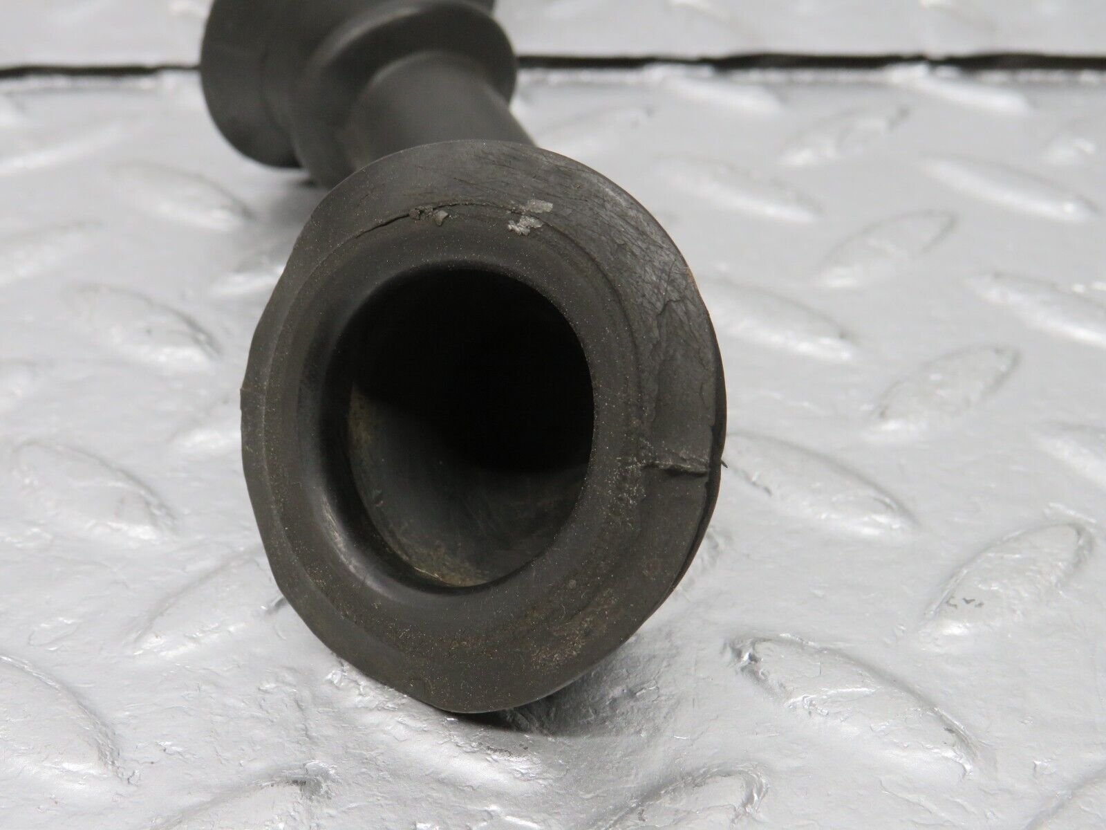 40331 Mercedes-Benz W110 230 Right Rubber Grommet Headlamp Cable 1105460085