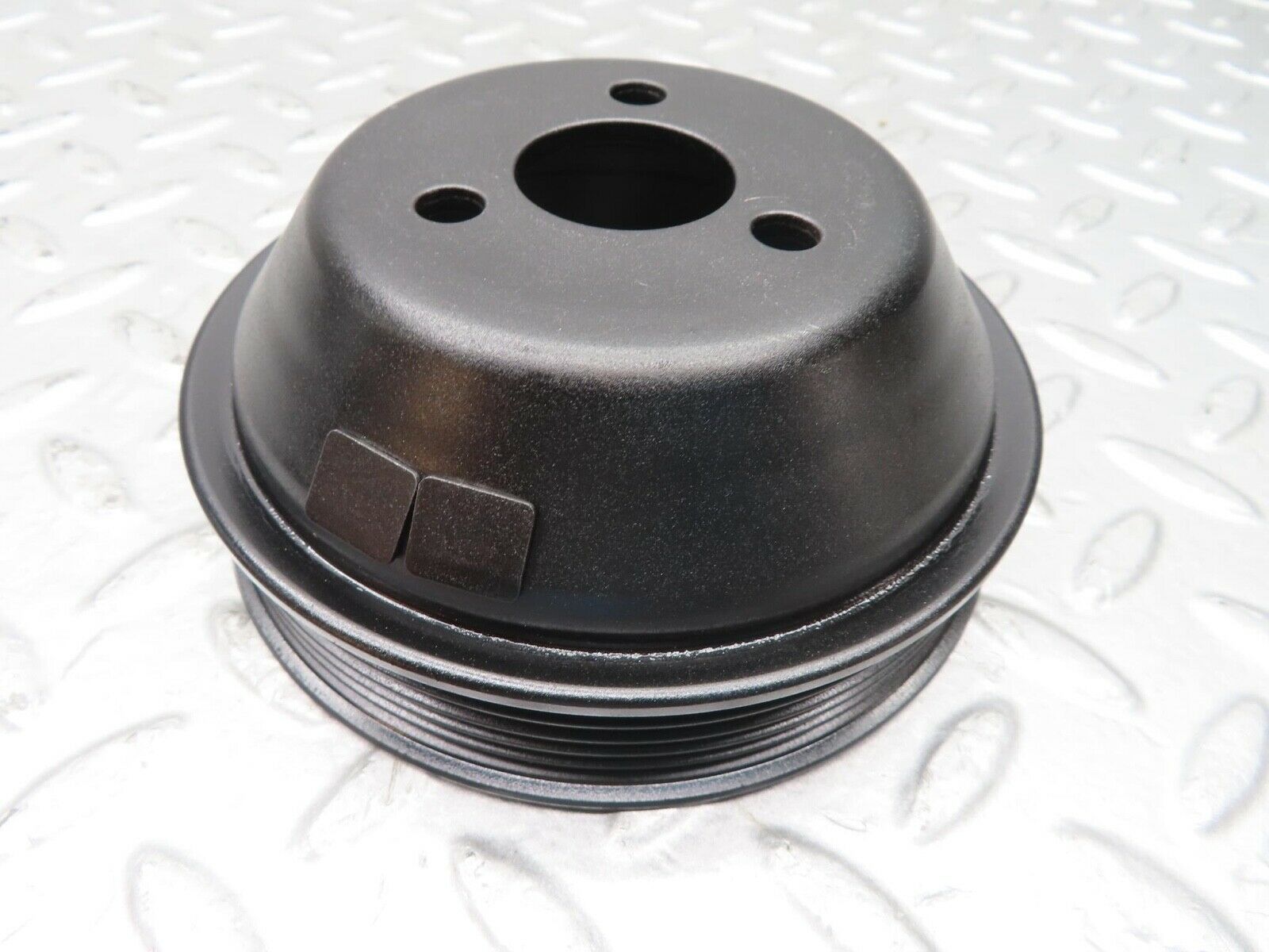 15110 Mercedes-Benz W140 S320 Water Pump Pulley 1042300015