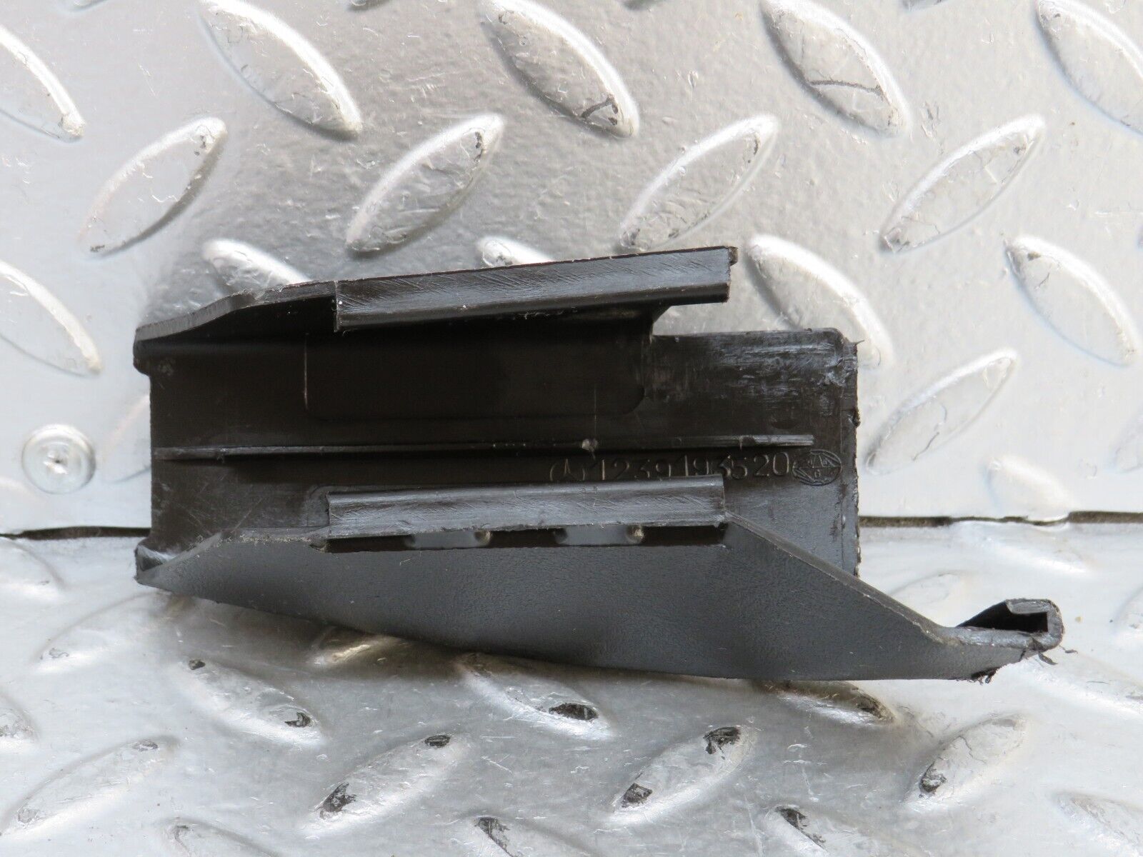 28329 Mercedes-Benz S123 240D Wagon Front Seat Trim Black 1239193520