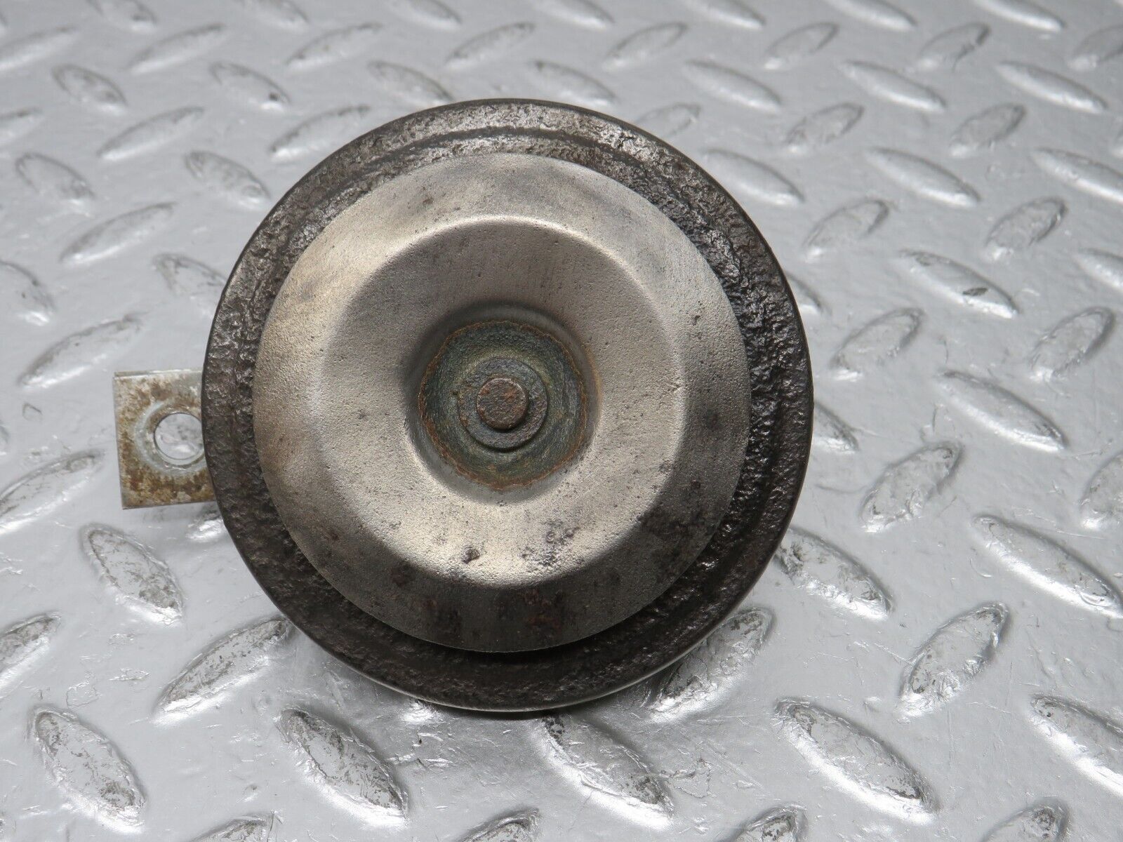 30871 Mercedes-Benz W201 190E 2.0L Horn Bosch 20016