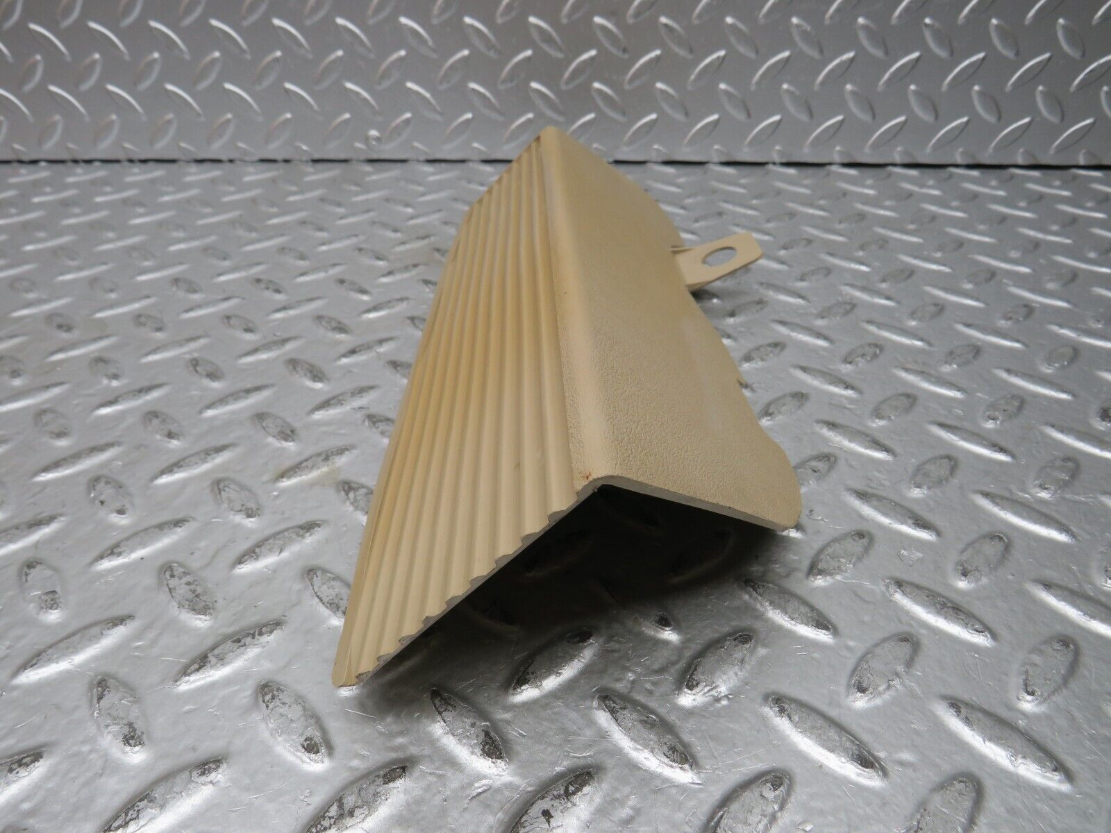 27600 Mercedes-Benz S124 300TE Wagon Foot Rest 1249760060