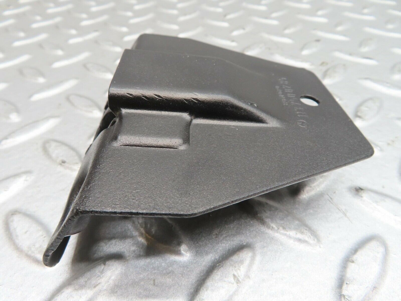 13899 Mercedes-Benz C107 280SLC Trunk Boot Lock Latch 1137500285