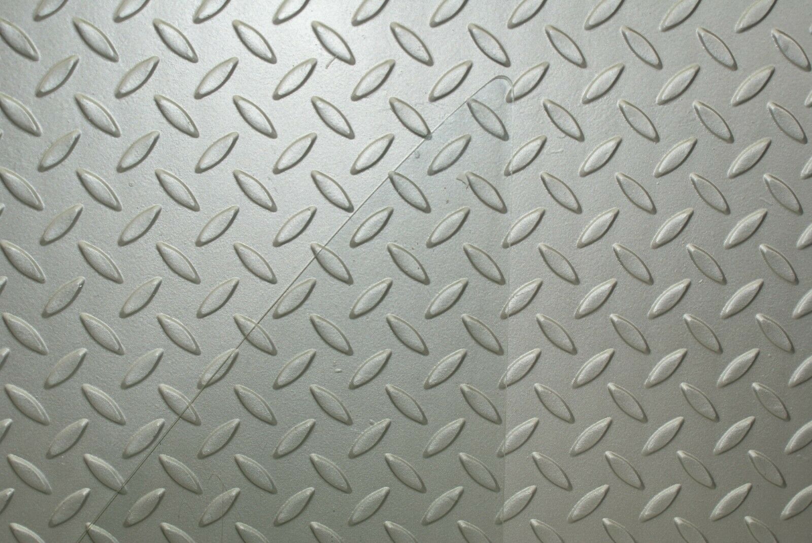 3100 Mercedes-Benz W115 220D Rear Left Quarter Glass