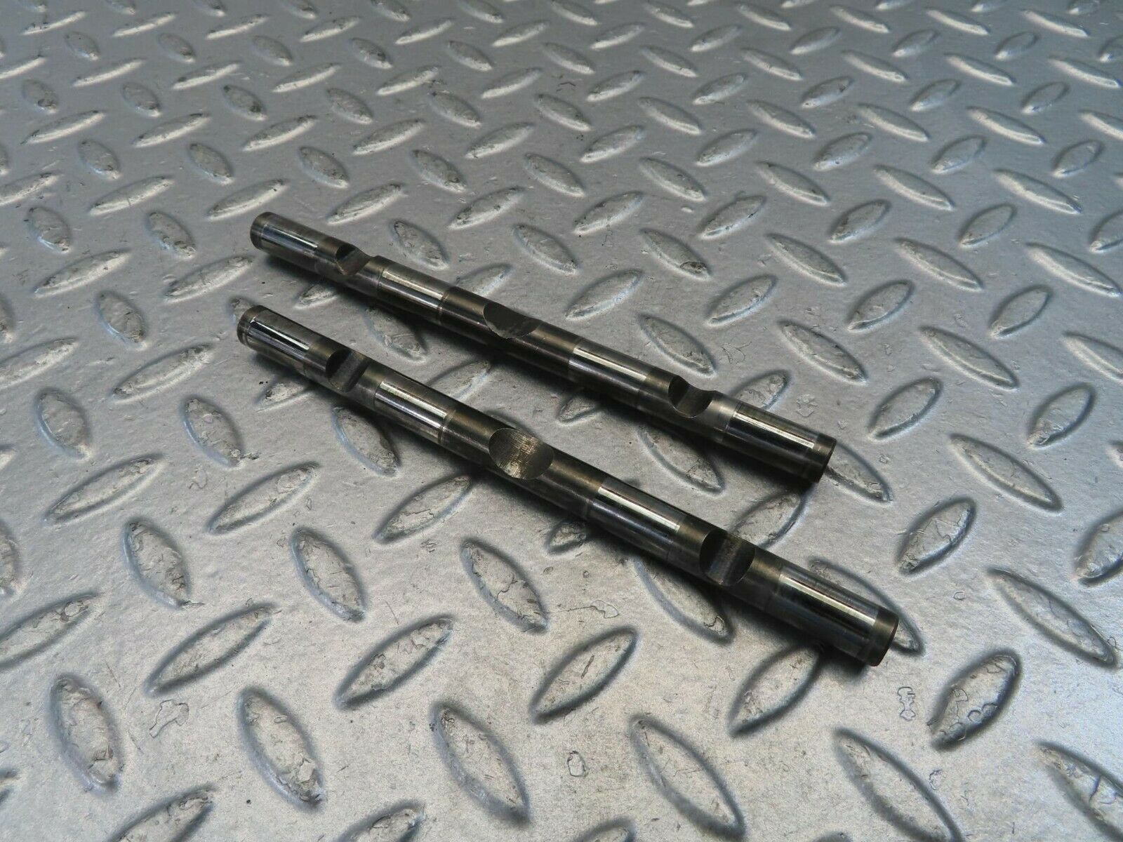 10967 Mercedes-Benz W115 220D Rocker Arm Shaft