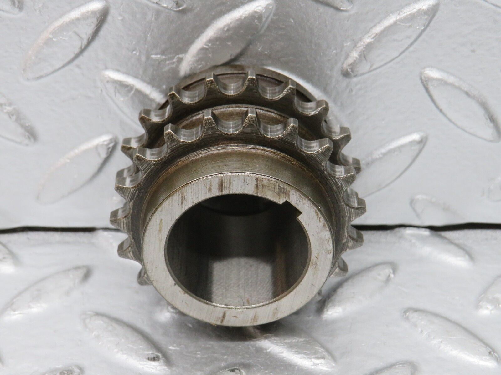 32697 Mercedes-Benz S124 300TE Wagon Crankshaft Gear