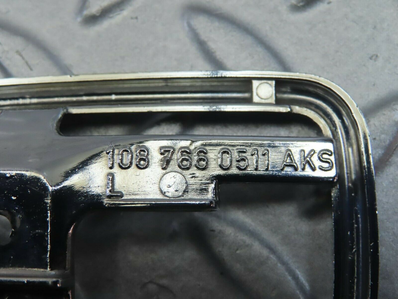 8883 Mercedes-Benz W108 Chrome Frame For Door Opener Left 1087660511