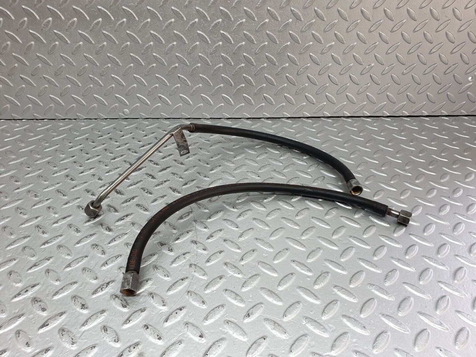 41238 Mercedes-Benz W126 300SE Fuel Pipe Line