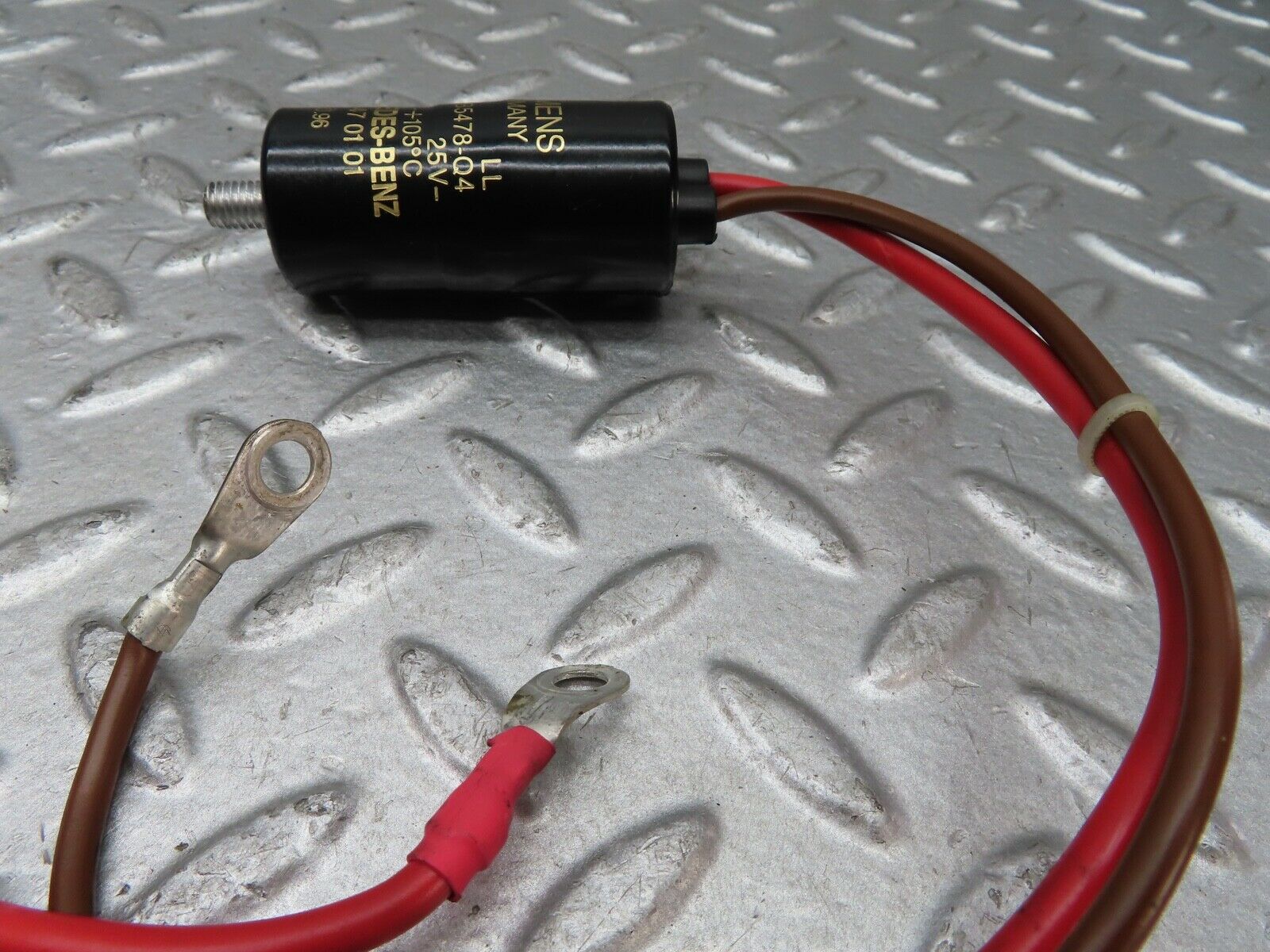 19436 Mercedes-Benz C140 CL420 Coupe Battery Condenser 1405470101