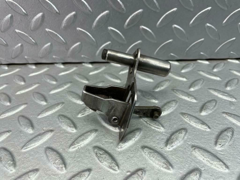 9209 Mercedes-Benz W124 Bonnet Lock Catch 1248800260
