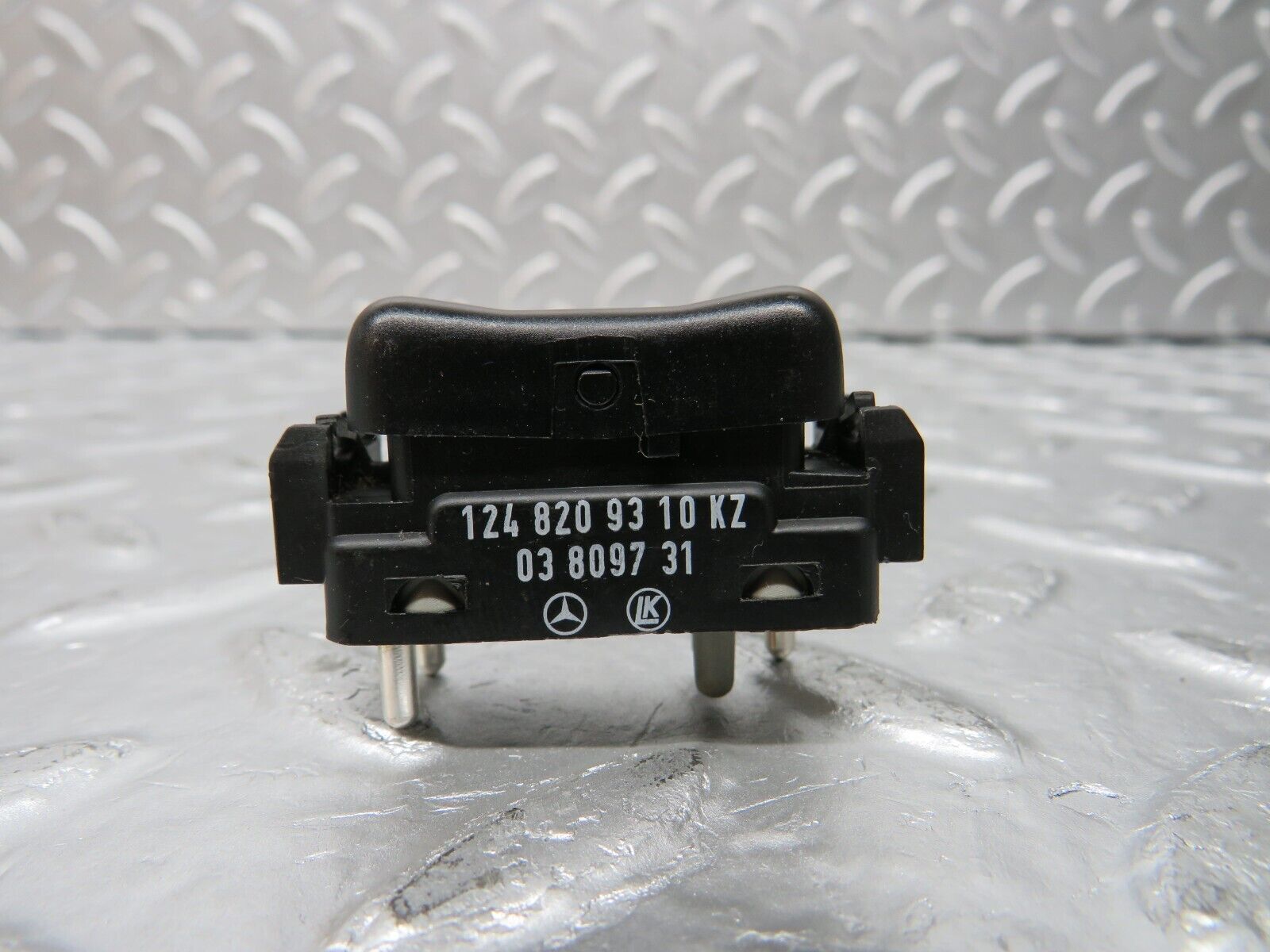 30520 Mercedes-Benz W124 230E Electric Window Switch Left Side 1248209310
