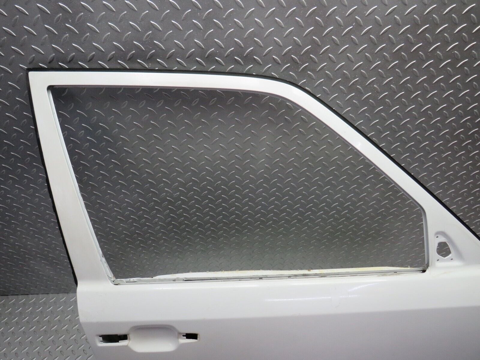 30245 Mercedes-Benz W124 230E Front Right Door