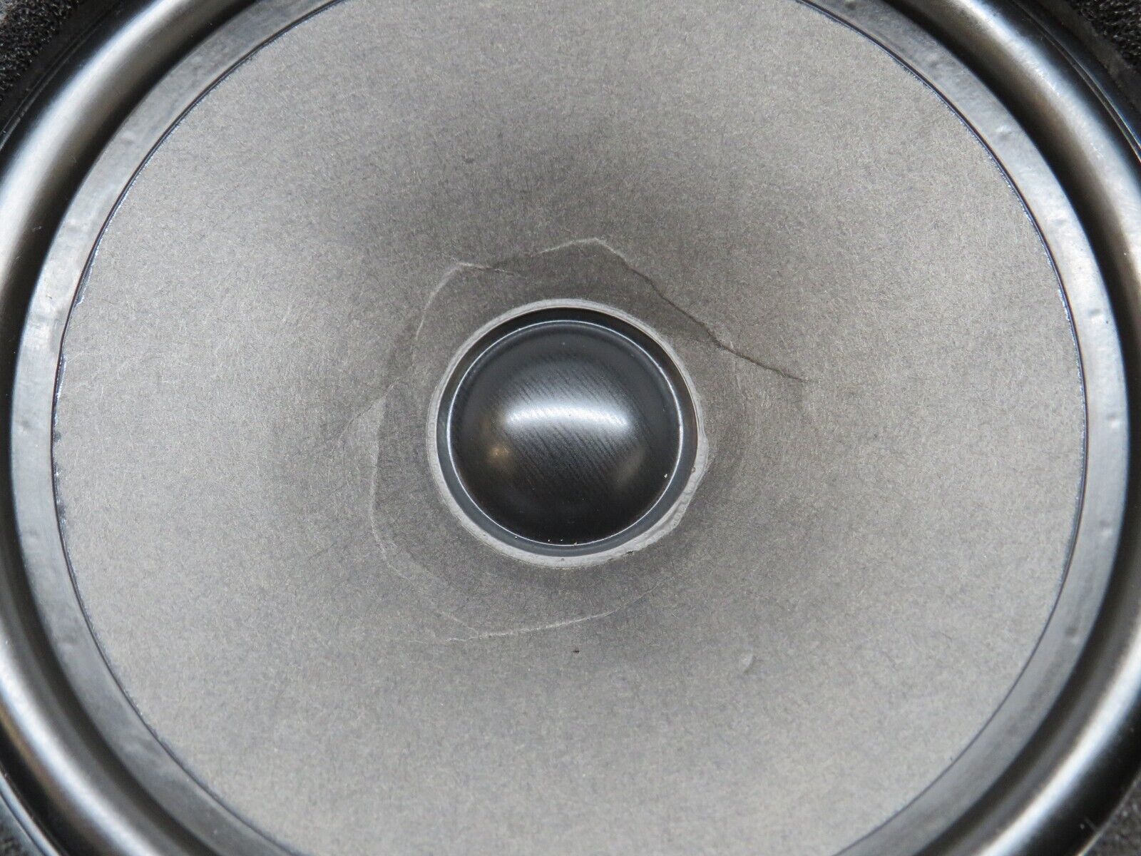 37865 Mercedes-Benz A124 320E Cabriolet Rear Left Door Speaker 1248203102