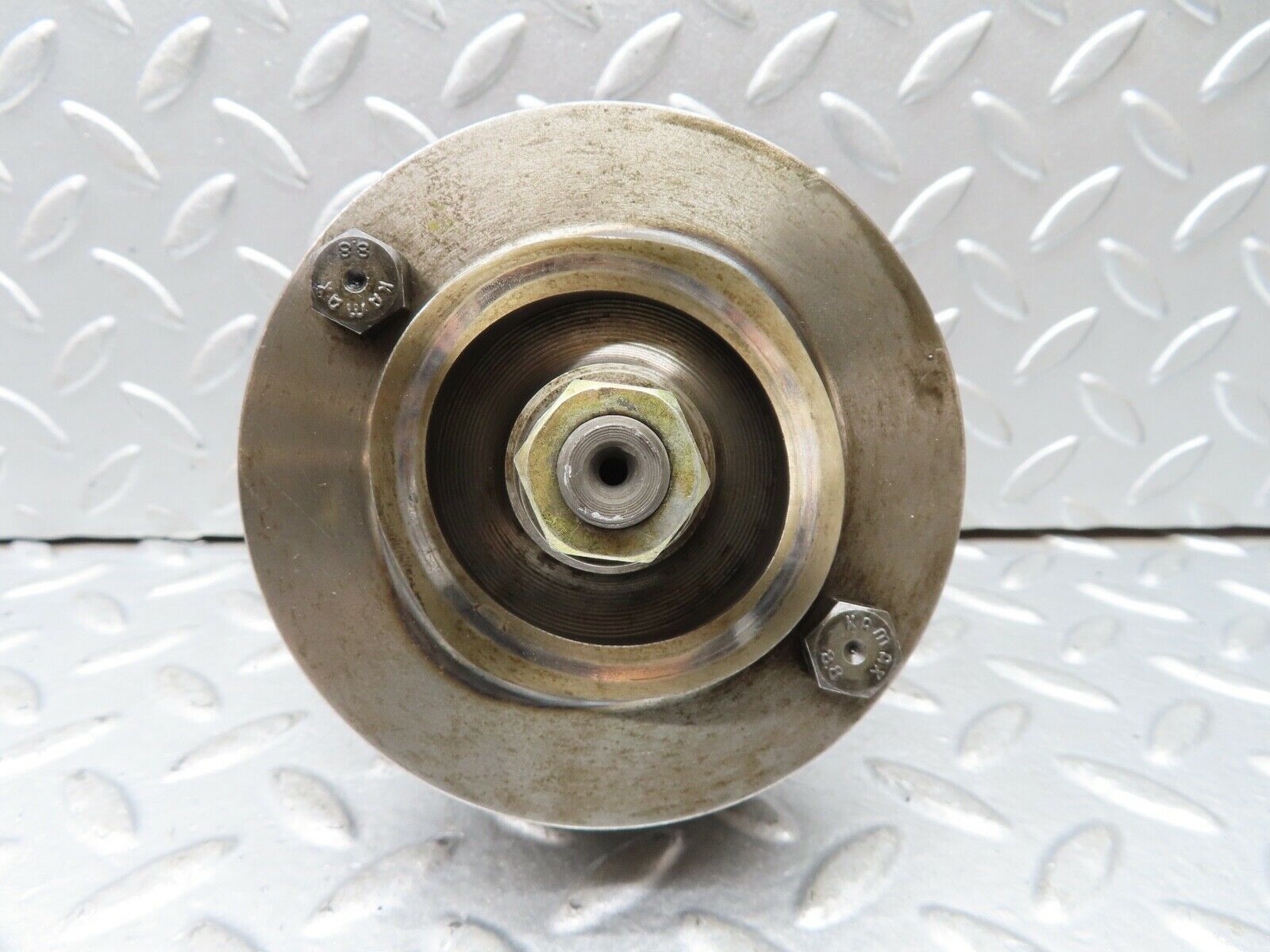 19107 Mercedes-Benz W123 300D Injection Pump Intermediate Timing Gear Shaft