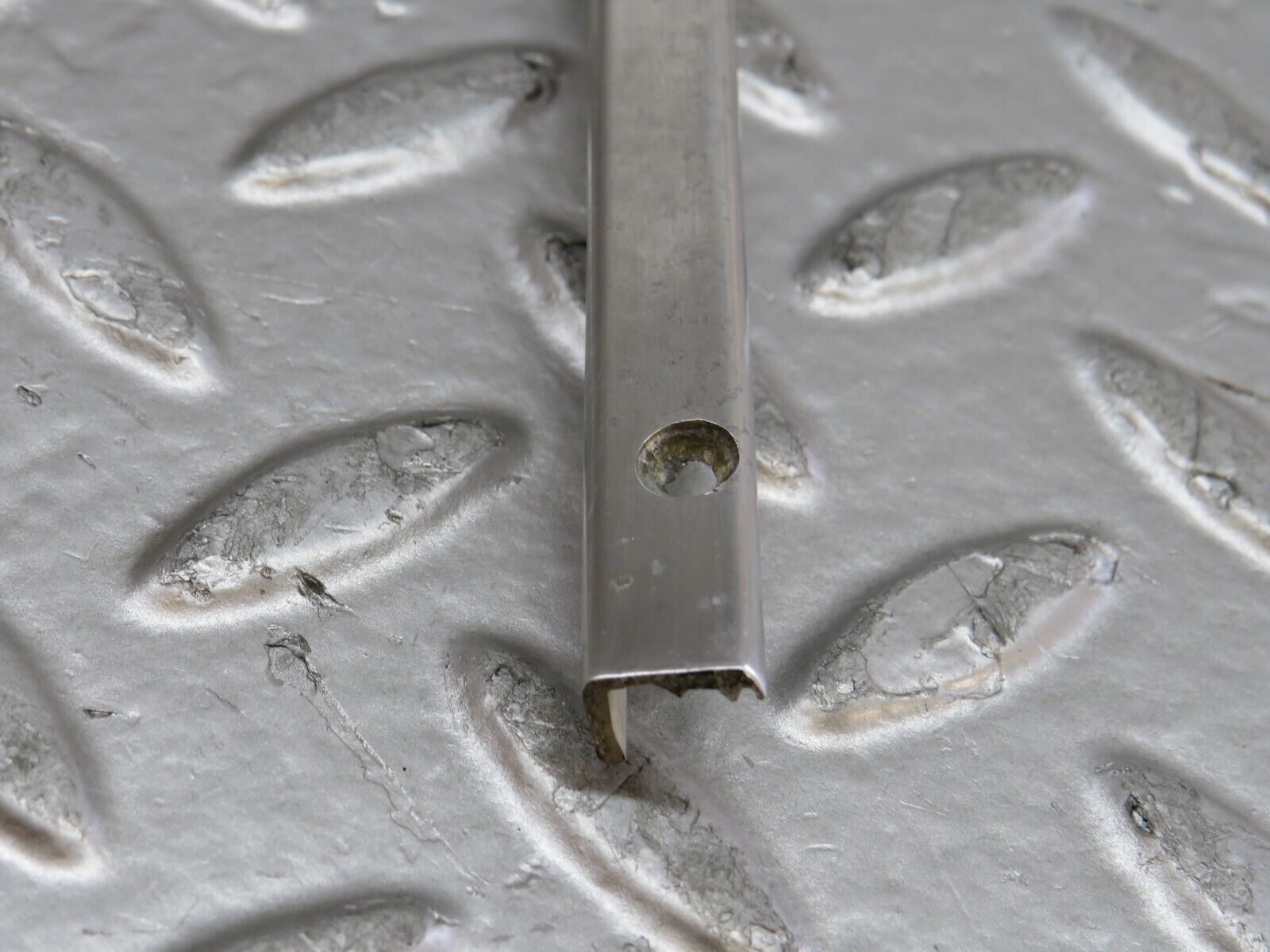 33805 Mercedes-Benz W201 190E 2.0L Sunroof Chrome Trim