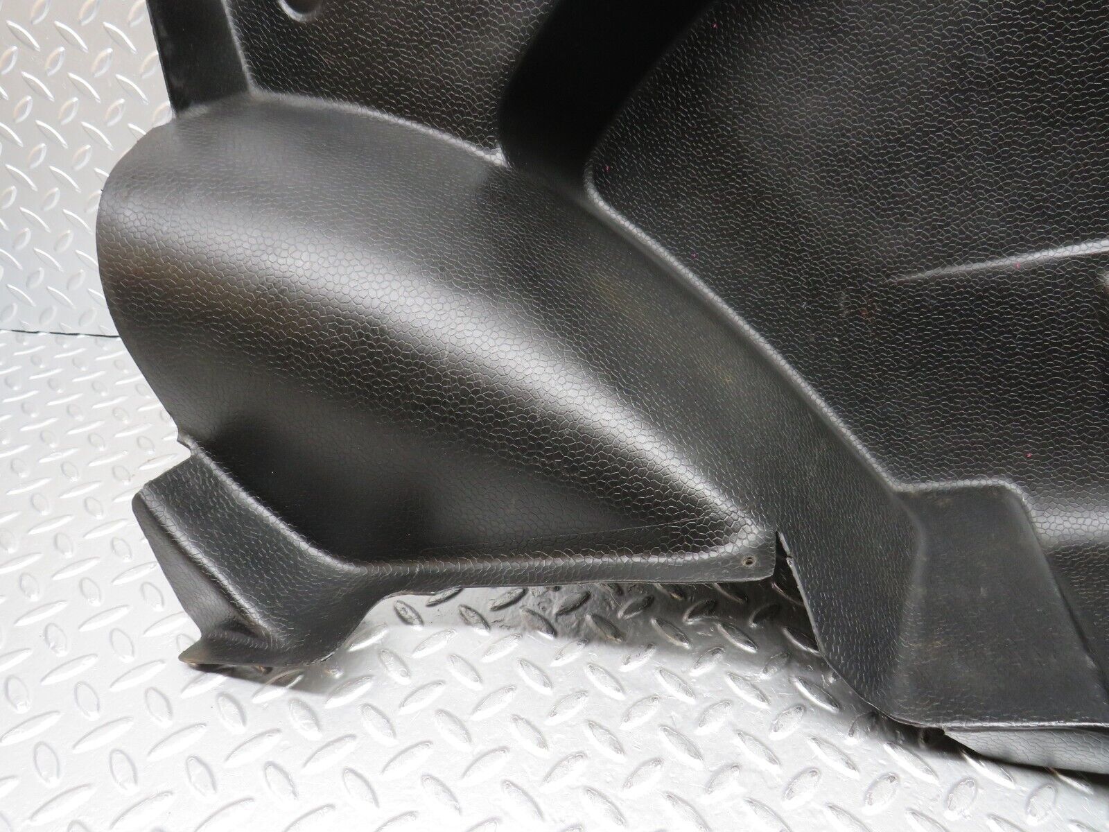 31105 Mercedes-Benz W123 200D Trunk Cover Panel Right Side 1236931233