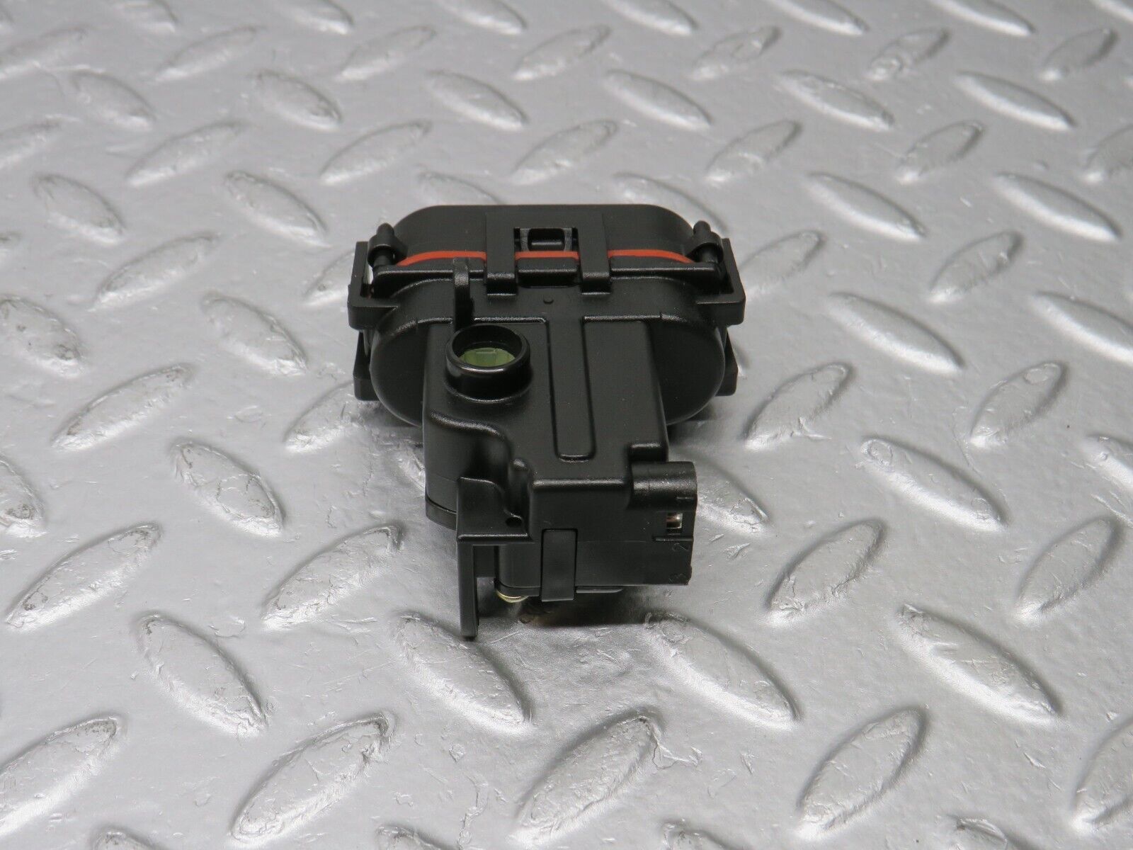 38597 Mercedes-Benz R129 280SL Coupe Heater Box Vacuum Actuator