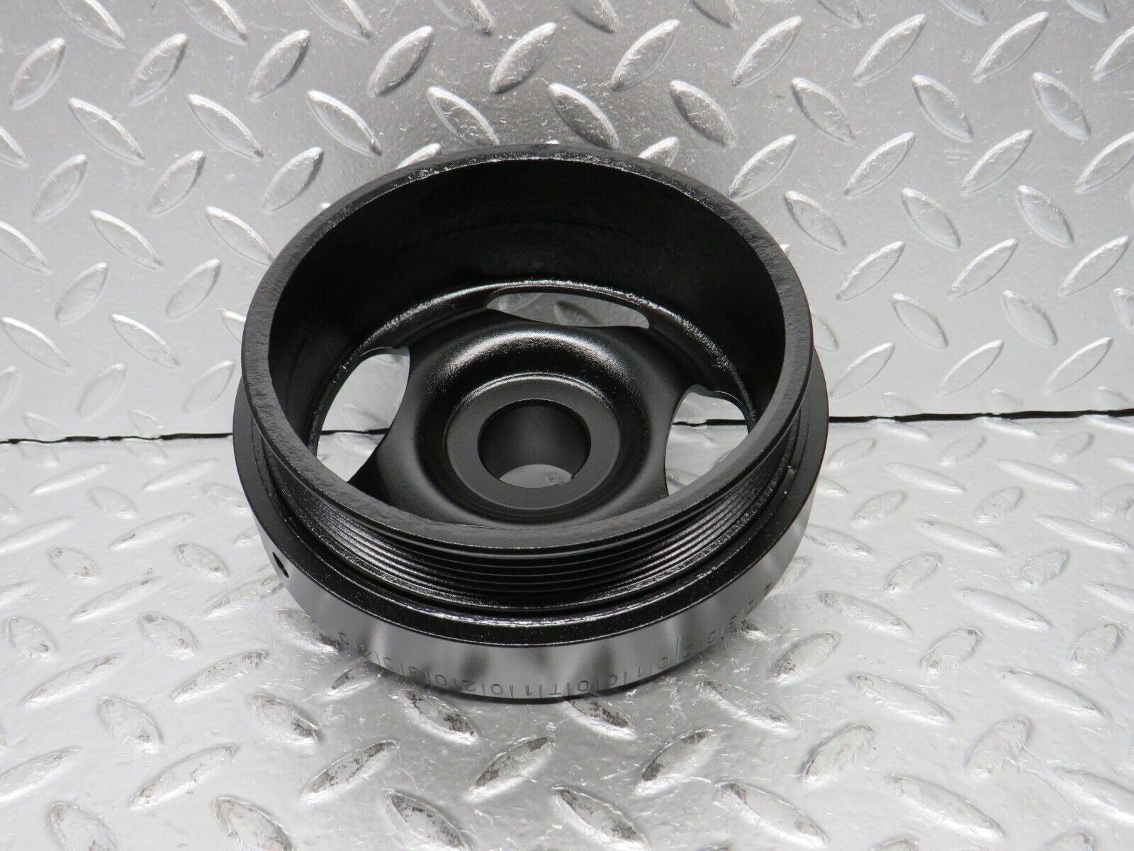 31526 Mercedes-Benz S124 220TE Wagon Crankshaft Vibration Damper 1110300303