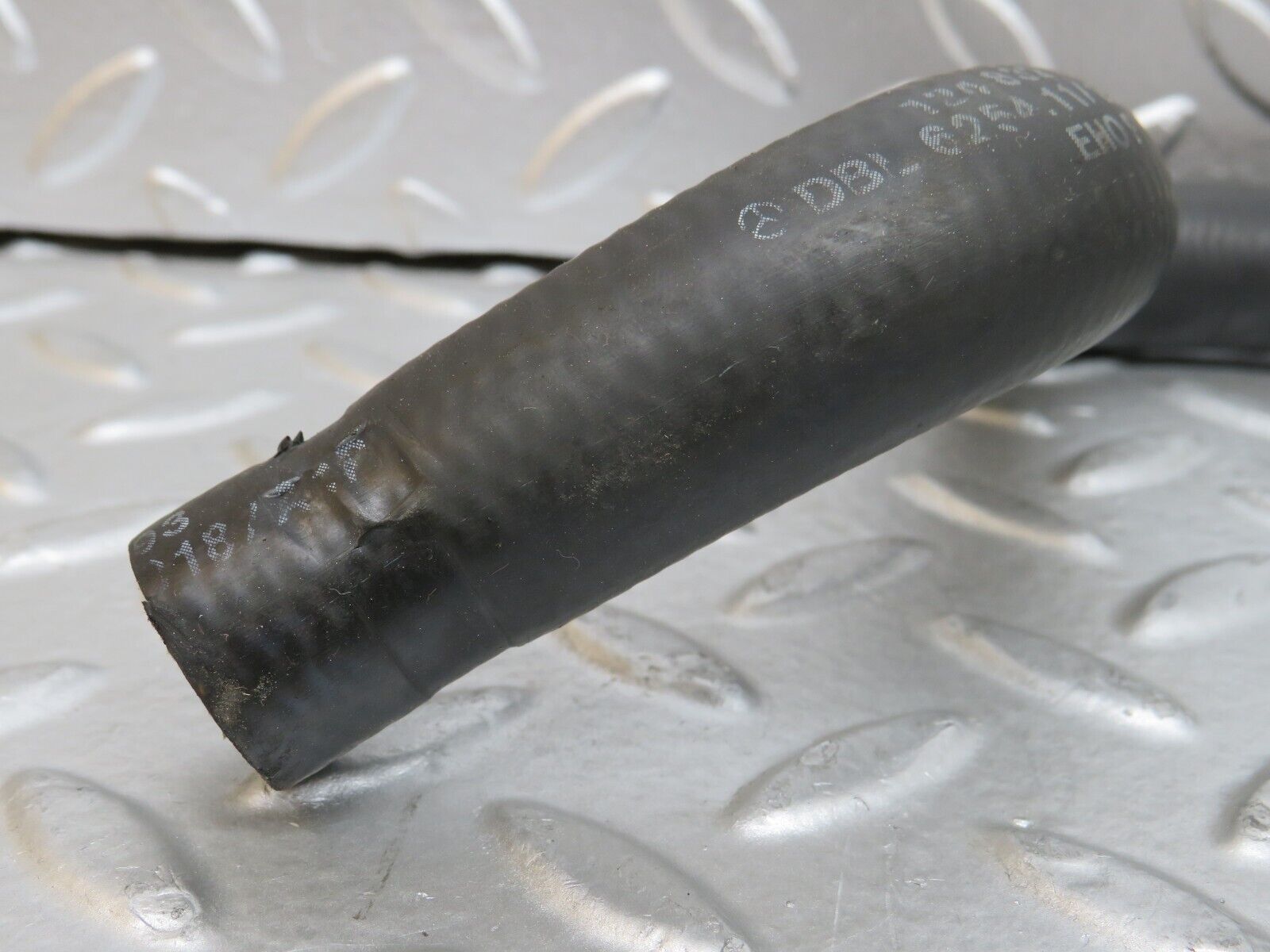 29155 Mercedes-Benz C124 320CE Coupe Heater Hose 1248327093