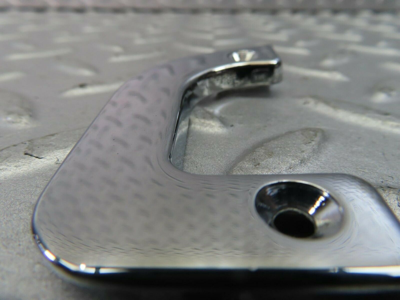 9058 Mercedes-Benz W115 Right Interior Chrome Door Latch Trim