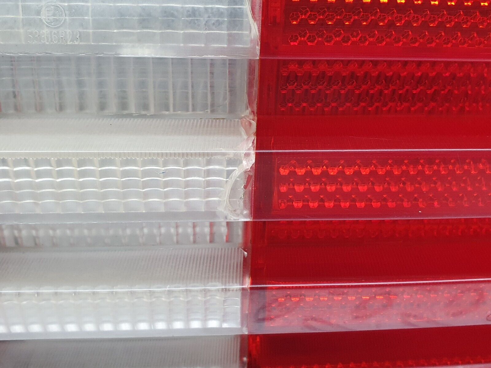 41162 Mercedes-Benz W126 300SE Tail Light & Bulb Holder Right Side