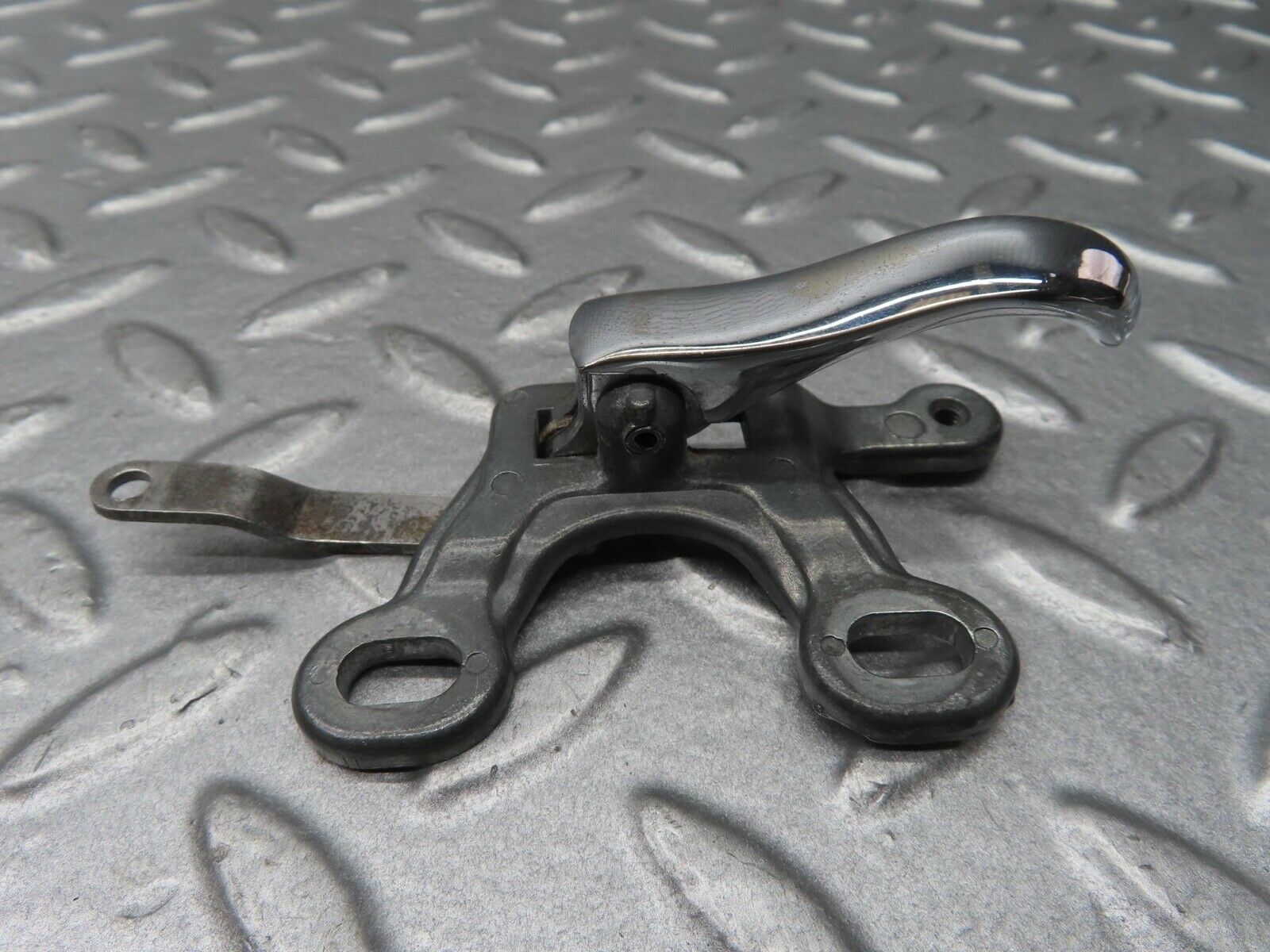 13048 Mercedes-Benz W111 220S Left Interior Door Handle 1107660319