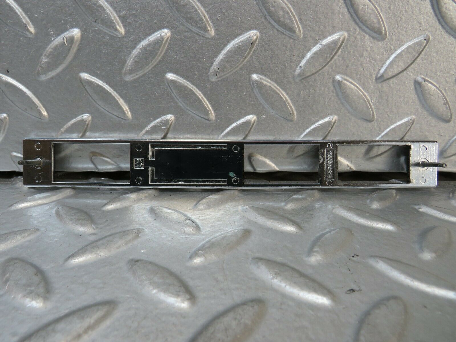 23354 Mercedes-Benz W116 350SE Dashboard Switch Trim Panel 1166800371