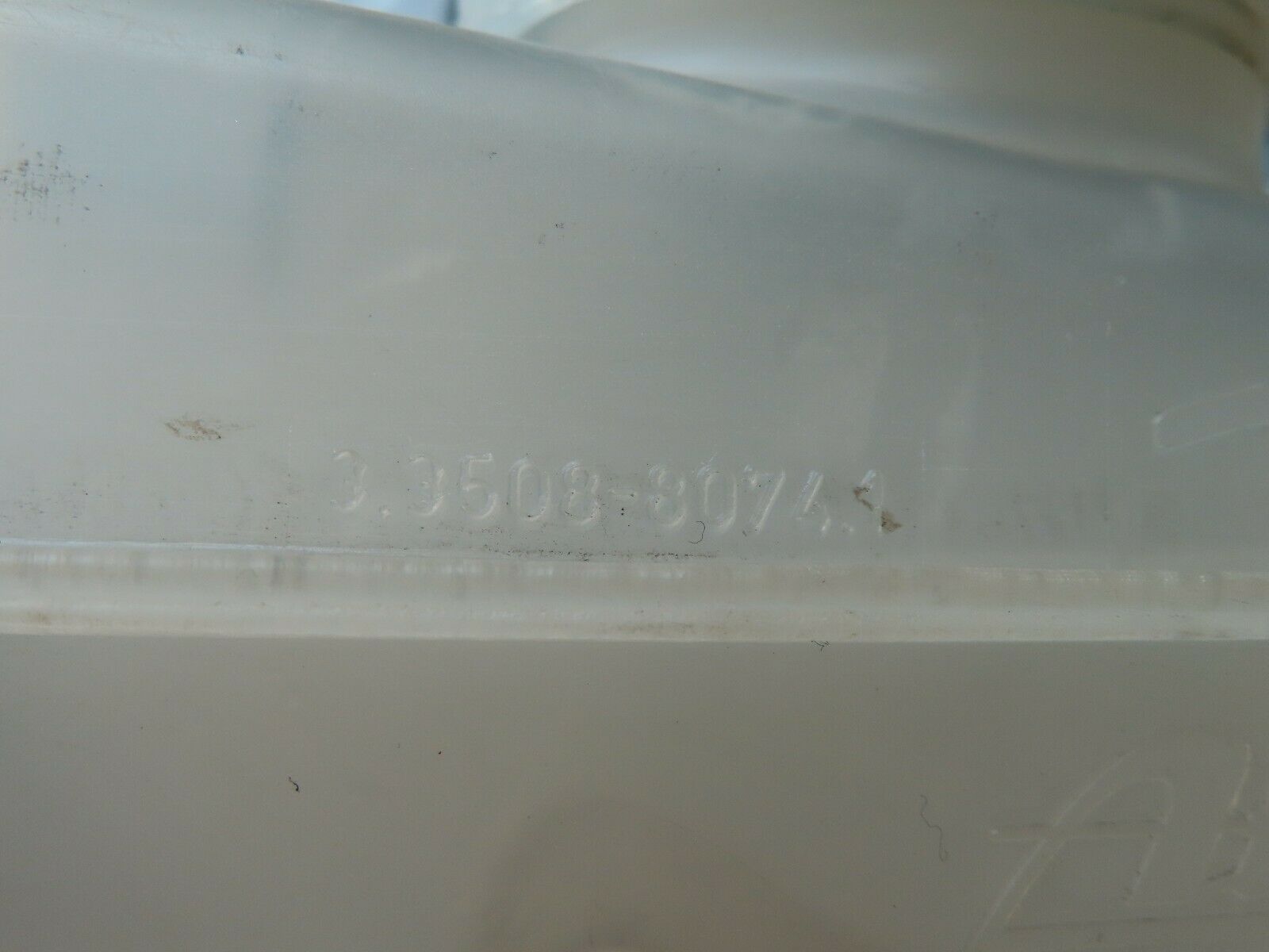 4006 Mercedes-Benz S123 200T Wagon Brake Master Cylinder With Tank