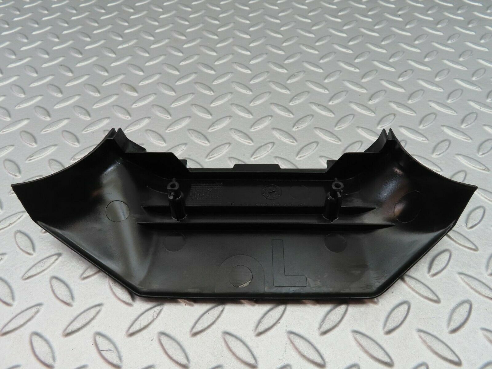 6504 Mercedes-Benz S124 E220 Wagon B Pillar Lower Cover Left Side 1246920322