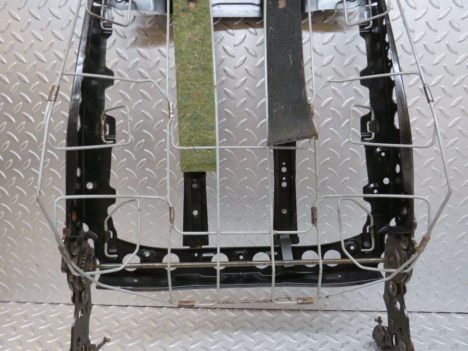 37156 Mercedes-Benz C126 420SEC Coupe Front Right Driver Electric Seat Backrest