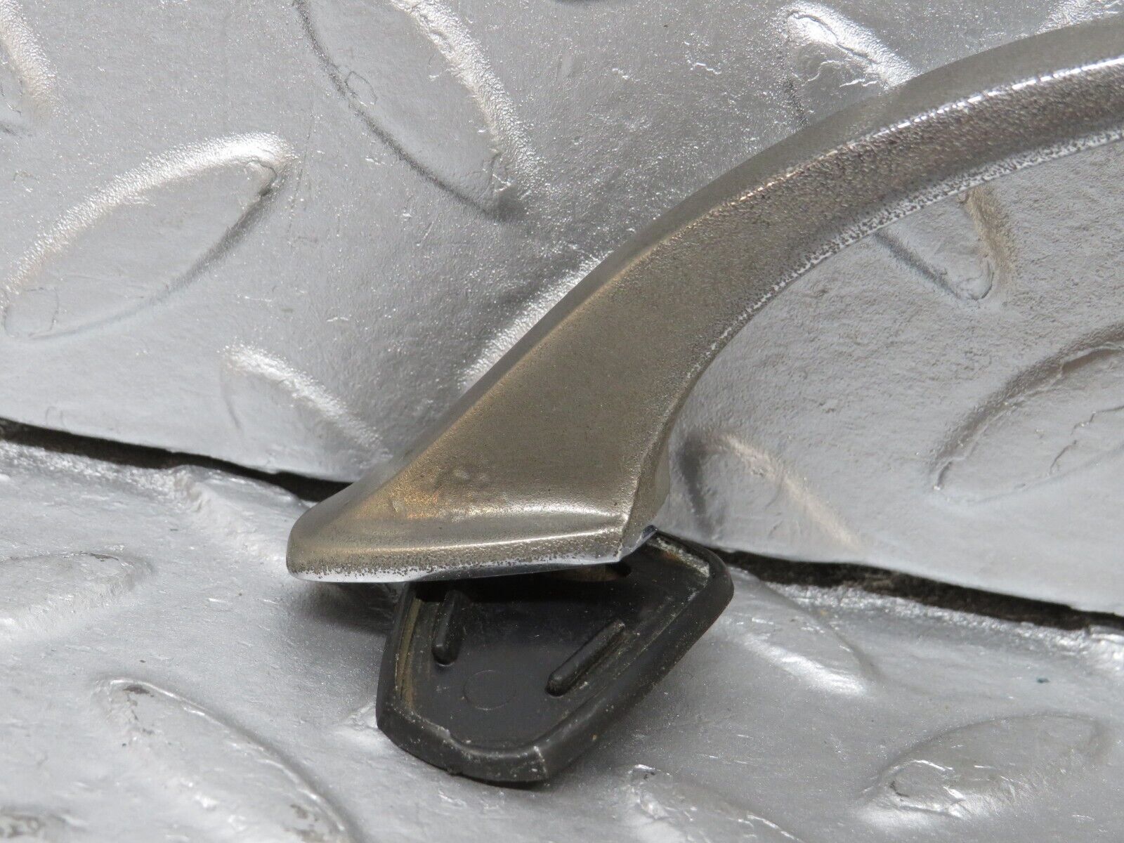 40278 Mercedes-Benz W110 230 Front Right Door Exterior Handle No Key